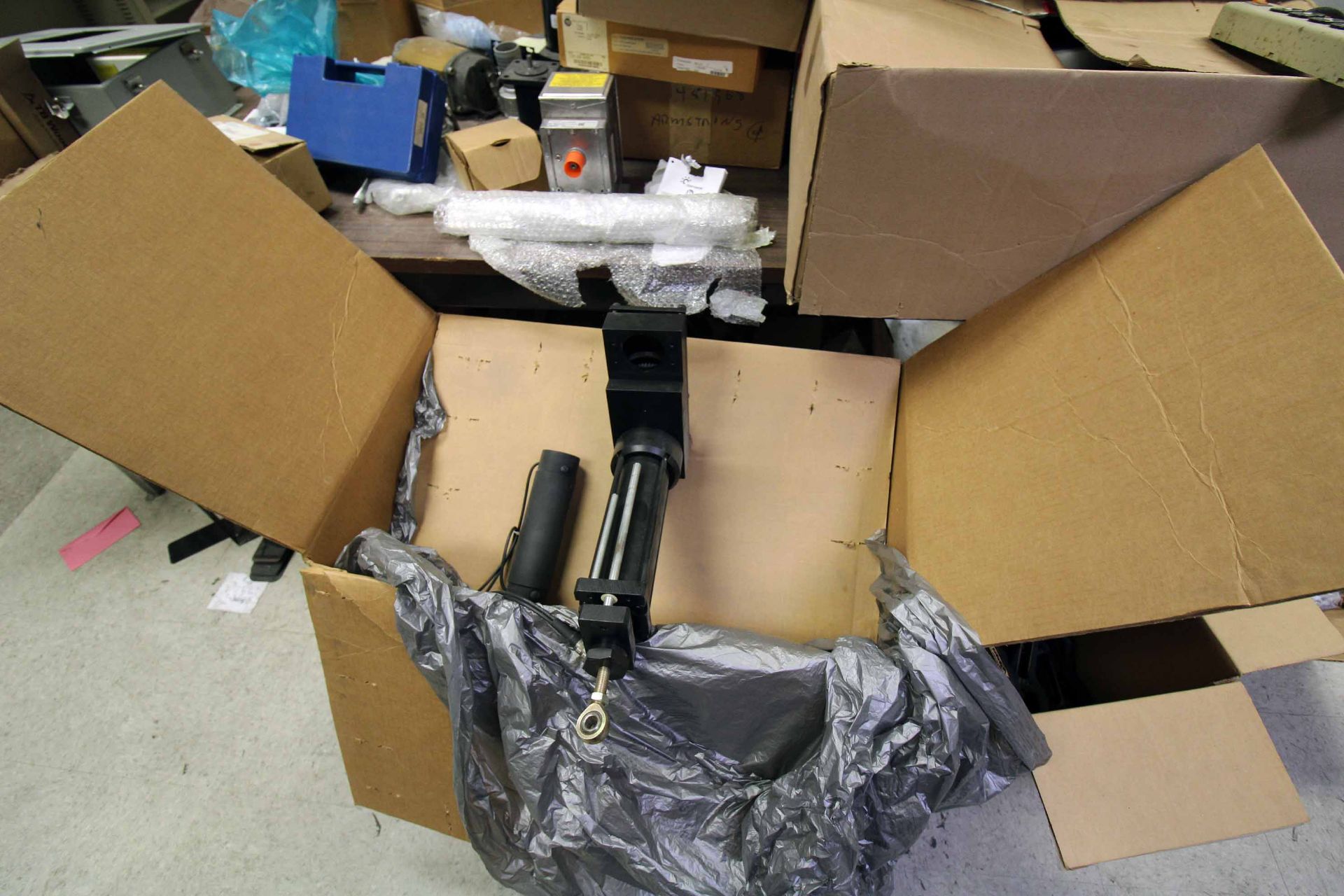 LOT CONTENTS OF MAINTENANCE OFFICE: MRO items, desks, printers, computers, (8) lateral file cabinets - Image 4 of 16