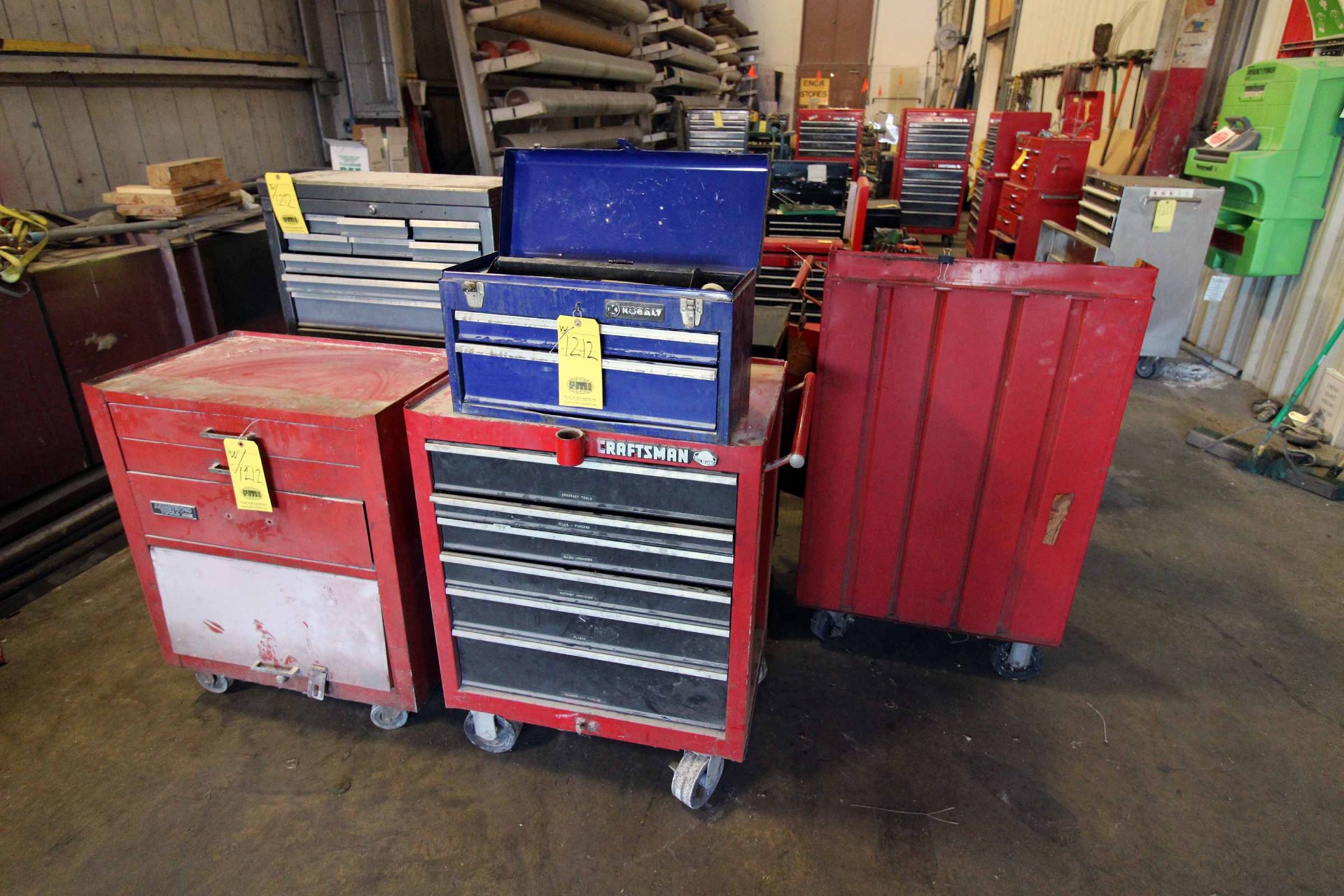 LOT OF CABINETS (7) (tools not included) - Image 2 of 3