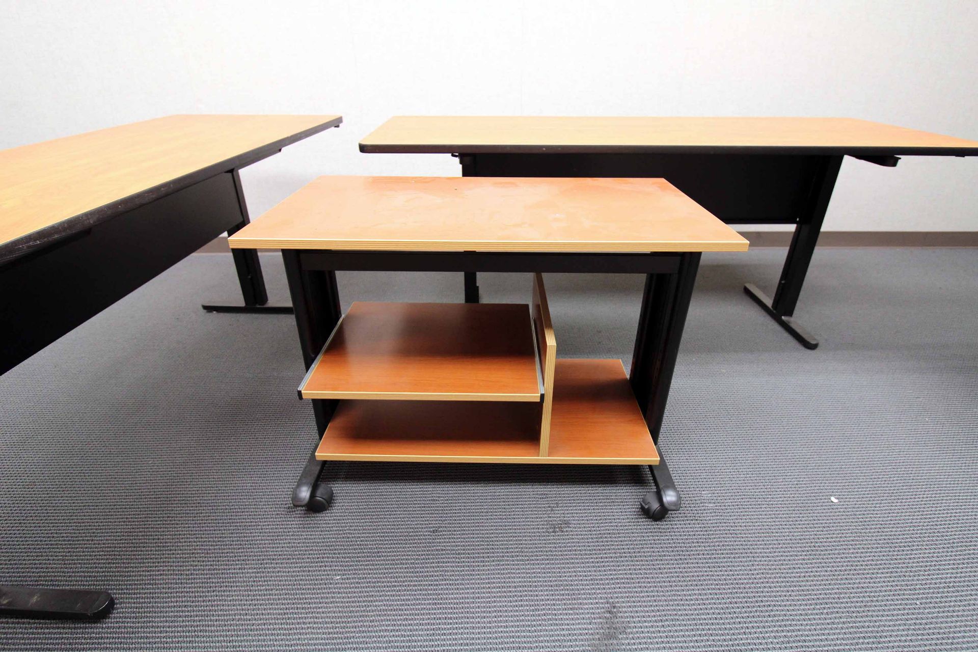 LOT CONSISTING OF: (3) Bretford tables, approx. 27"dp. x 92"W. x 29"H, (1) cart, approx. 19"dp. x - Image 4 of 10