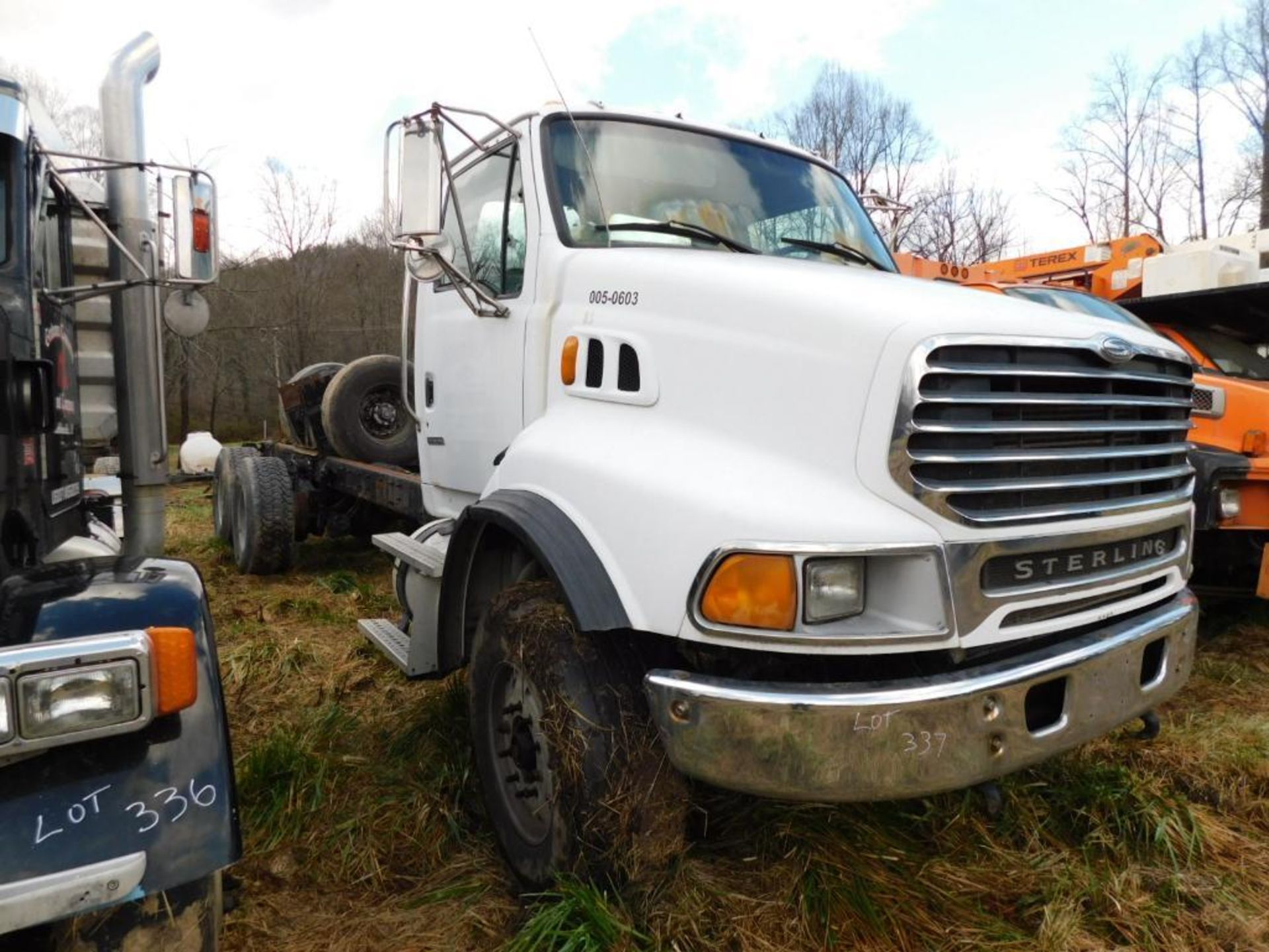 2005 Sterling LT9 Chipper Dump Truck, VIN 2FZHAZCV85AP00603, PL12, (AS, IS) - Image 2 of 8