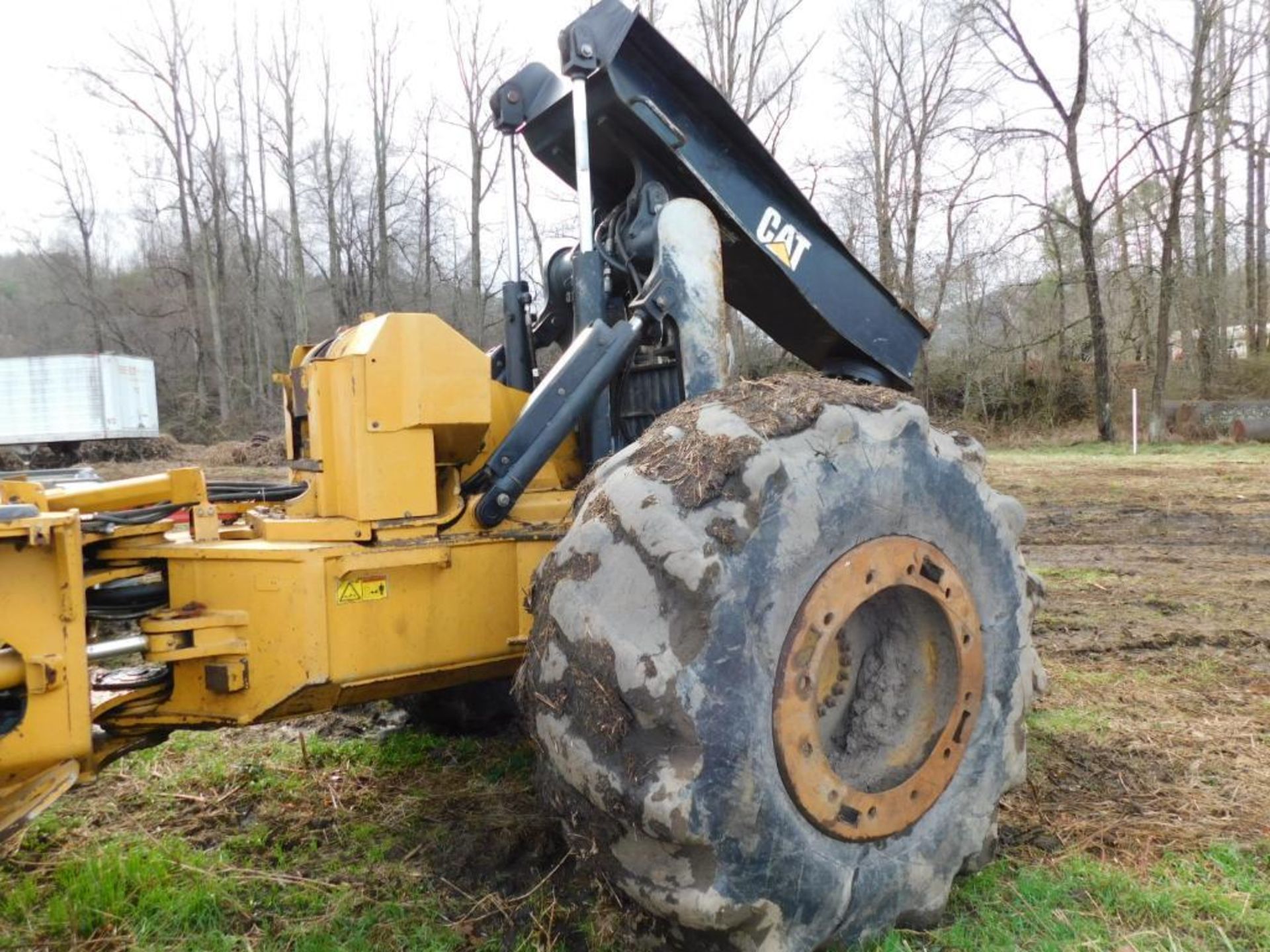 Caterpillar 525C Wheel Skidder (AS, IS) - Image 11 of 14