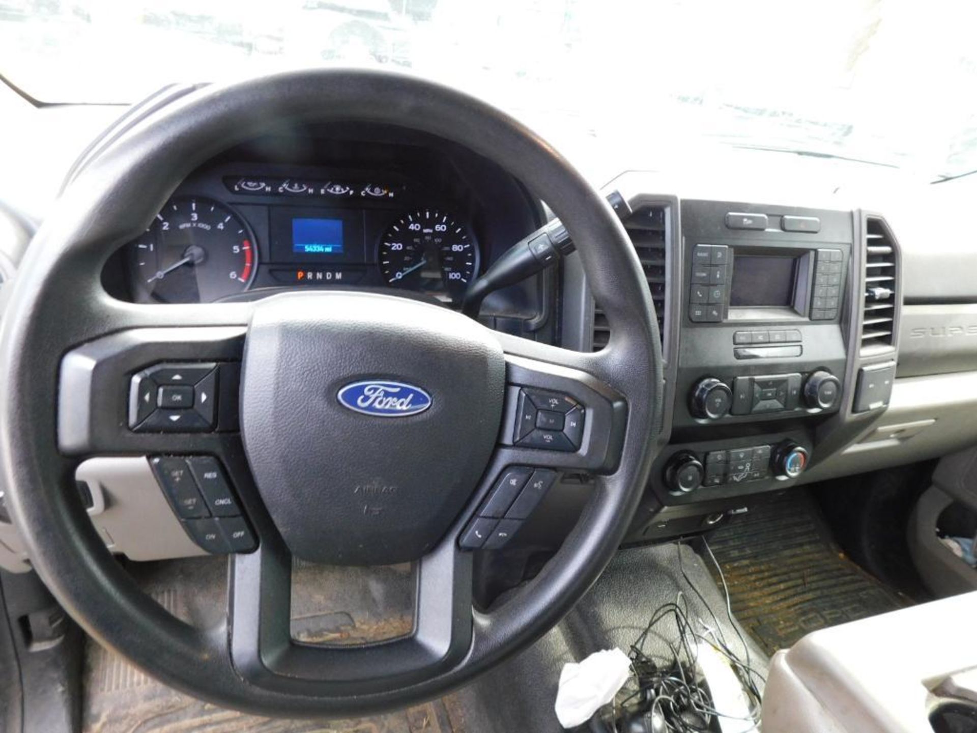 2020 Ford F350 XL Crew Cab Dually, 4-Wheel Drive Mechanics Truck, 7.3 Liter, V8, Gasoline Motor, Aut - Image 9 of 12