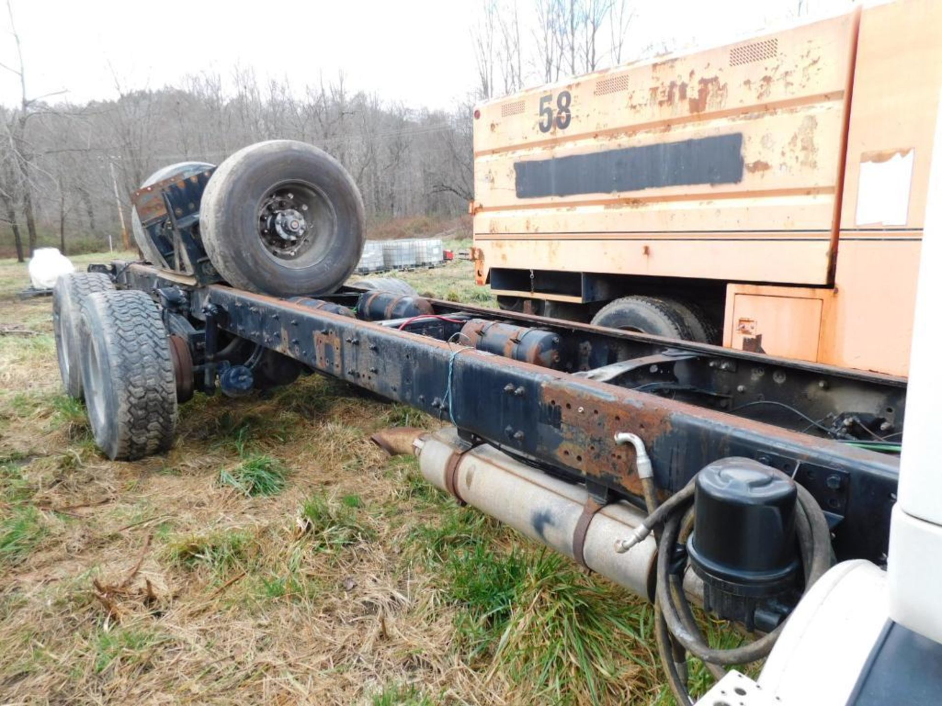 2005 Sterling LT9 Chipper Dump Truck, VIN 2FZHAZCV85AP00603, PL12, (AS, IS) - Image 4 of 8