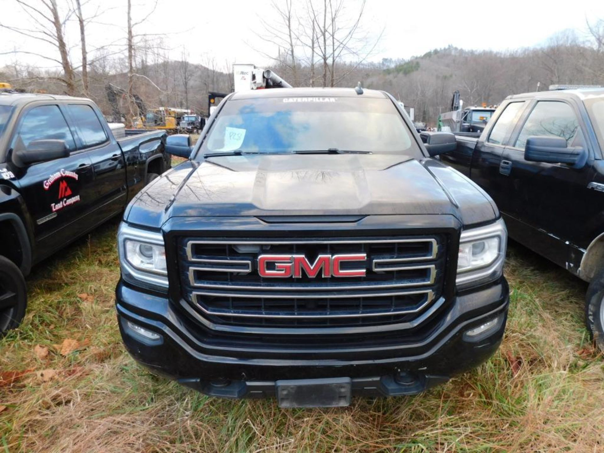 2017 GMC Sierra 1500 Crew Cab, 4-Wheel Drive, 5.3 Liter V8 Ecotec Gasoline Motor, Auto, 6'6" Bed, 19 - Image 3 of 13