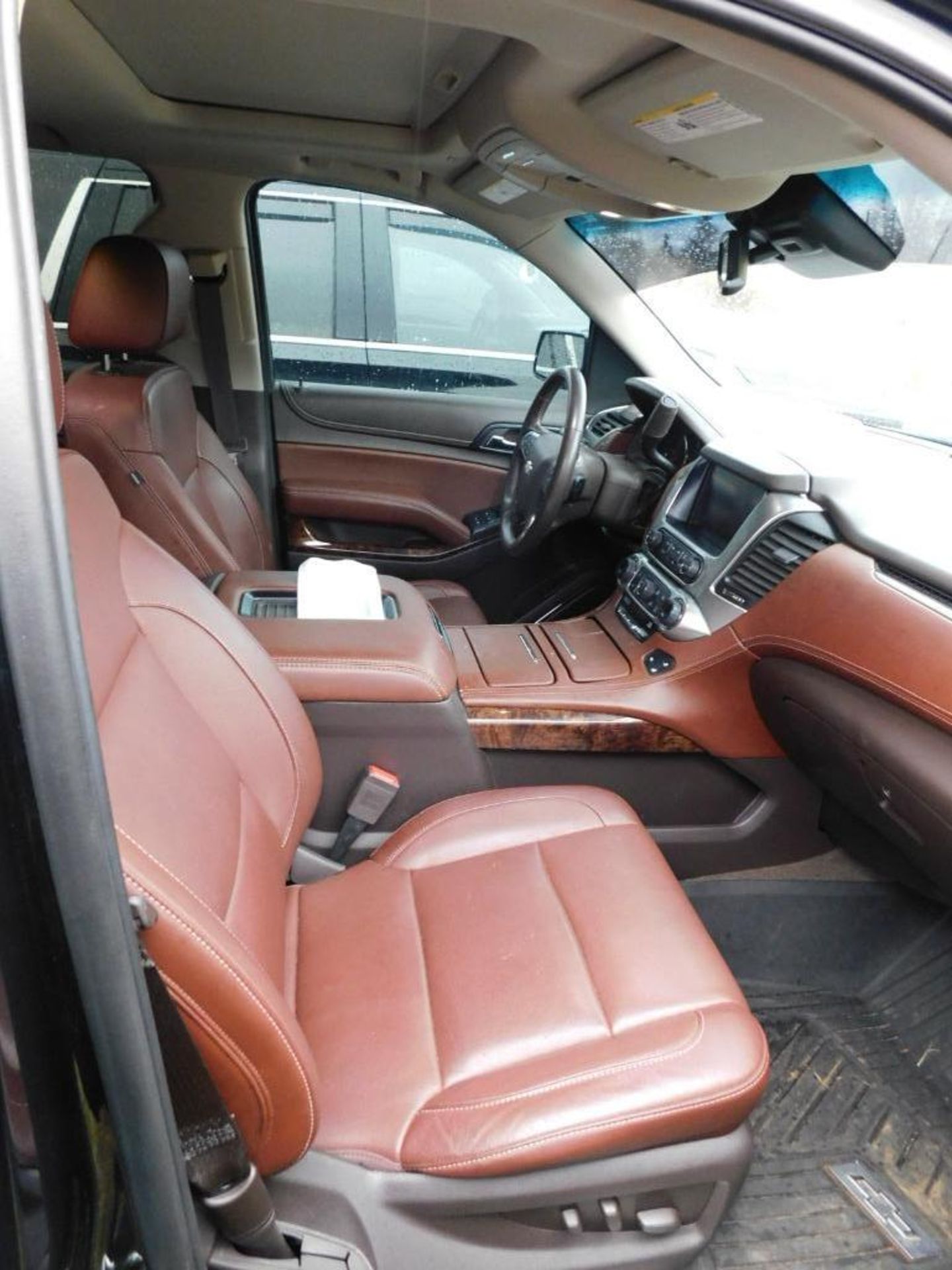 2019 Chevy Tahoe, 4-Wheel Drive, Premier Edition, 6.2 Liter, V8 Gasoline Motor, Auto, 42,539 Miles I - Image 7 of 11