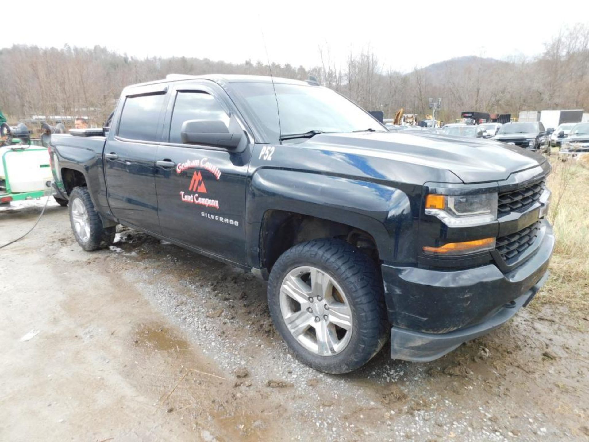 2018 Chevy Silverado Crew Cab, 4-Wheel Drive, 5.3 Liter V8 Ecotec 3 Gasoline Motor, Auto, 5'8" Bed w - Image 2 of 9