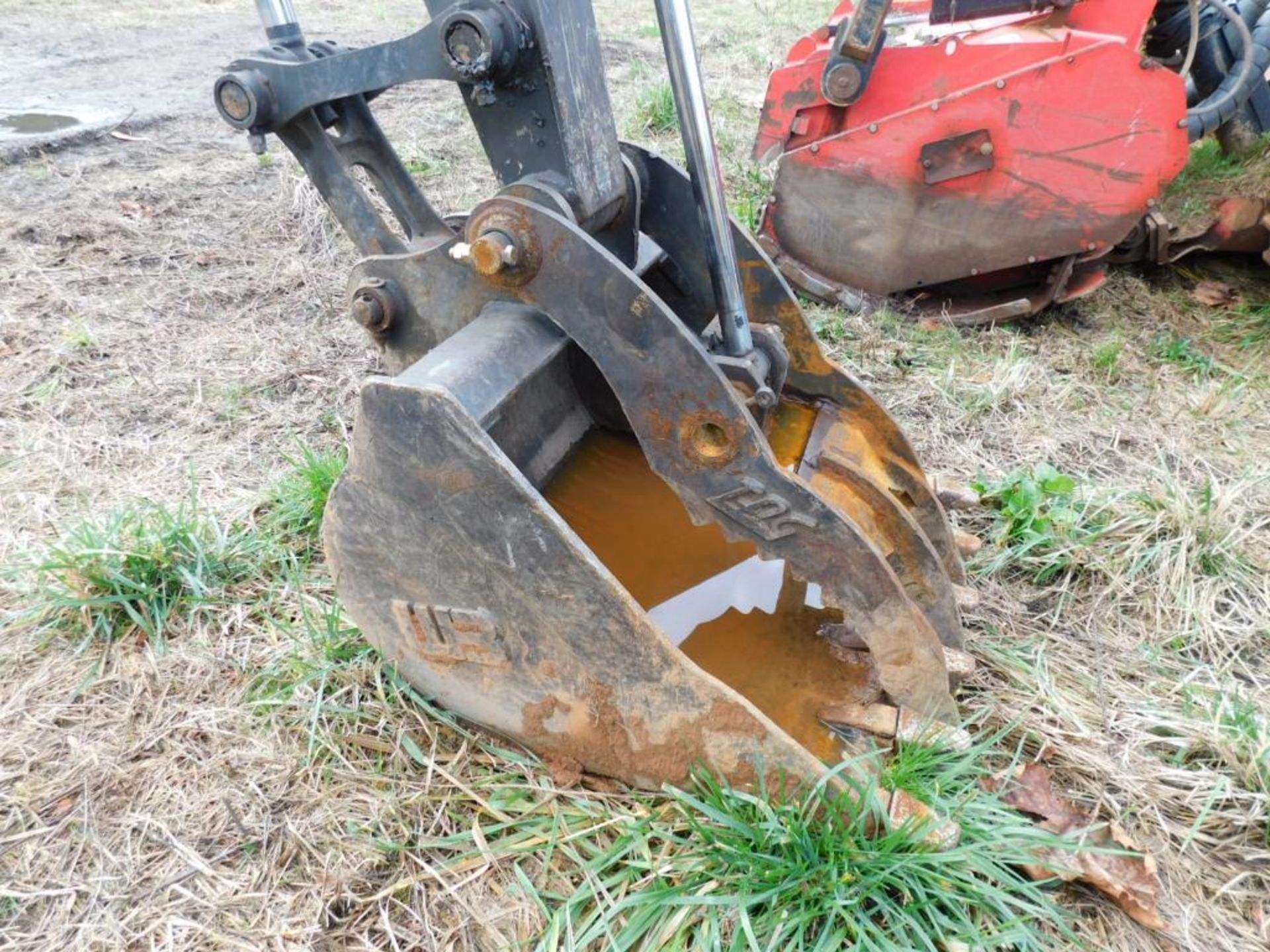 2018 John Deere Mini Excavator, Model 85G, 35" WD Bucket w/Clamp, S/N 1FF085GXAJJ019672, 24173 Hours - Image 5 of 10