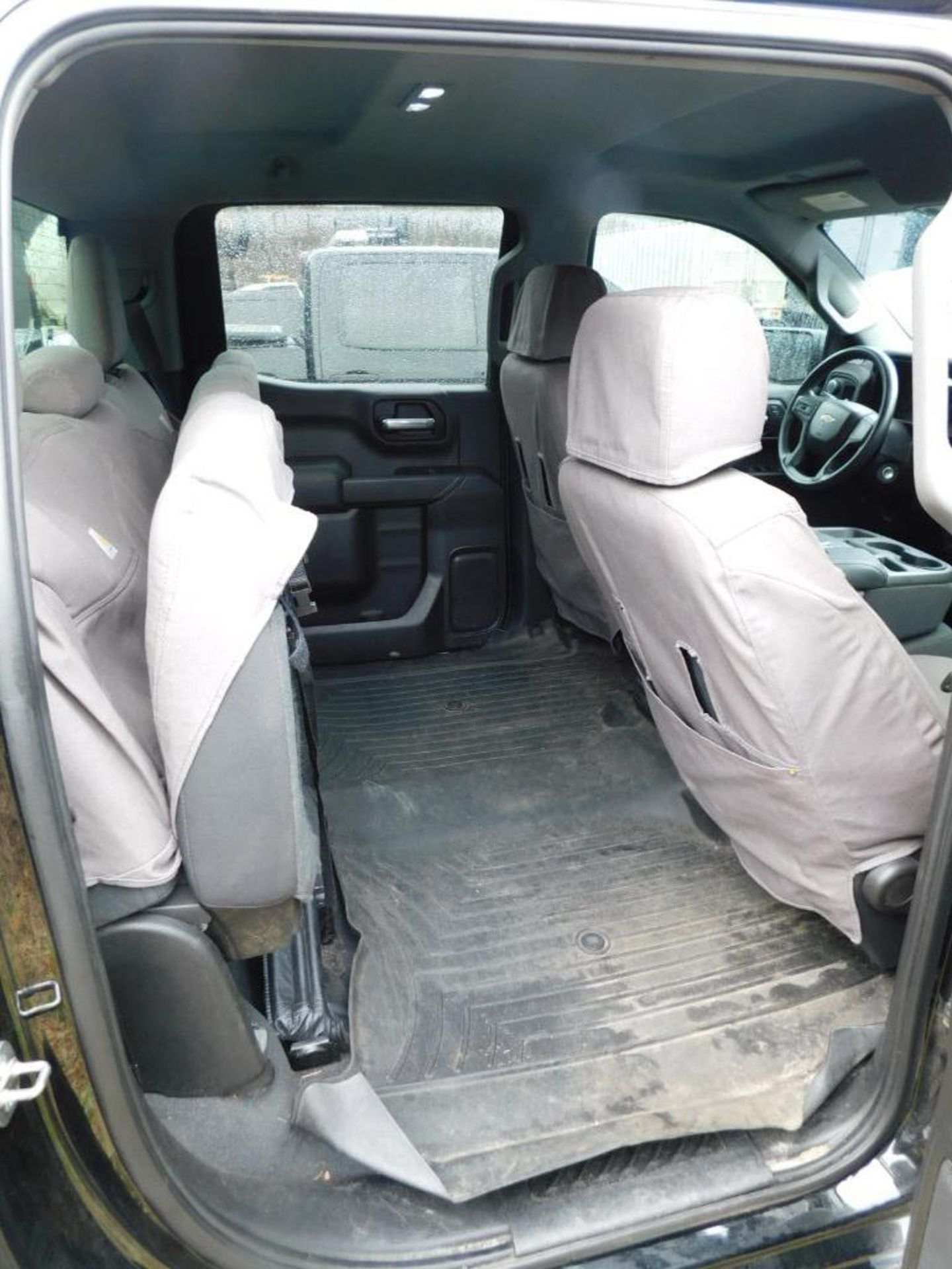 2019 Chevy Silverado 1500 Custom Crew Cab, 4-Wheel Drive, 5.3 Liter, Ecotec 3, V8 Gasoline Motor, Au - Image 11 of 12