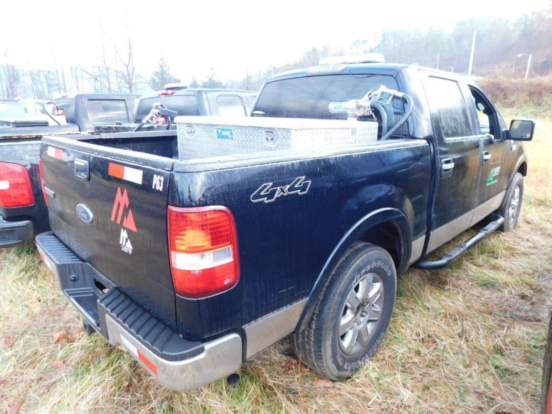 2005 Ford F150 Lariat Crew Cab, 4-Wheel Drive, 5.4 Liter V8 Gasoline Motor, Auto, 5'6" Bed w/Toolbox - Image 5 of 12