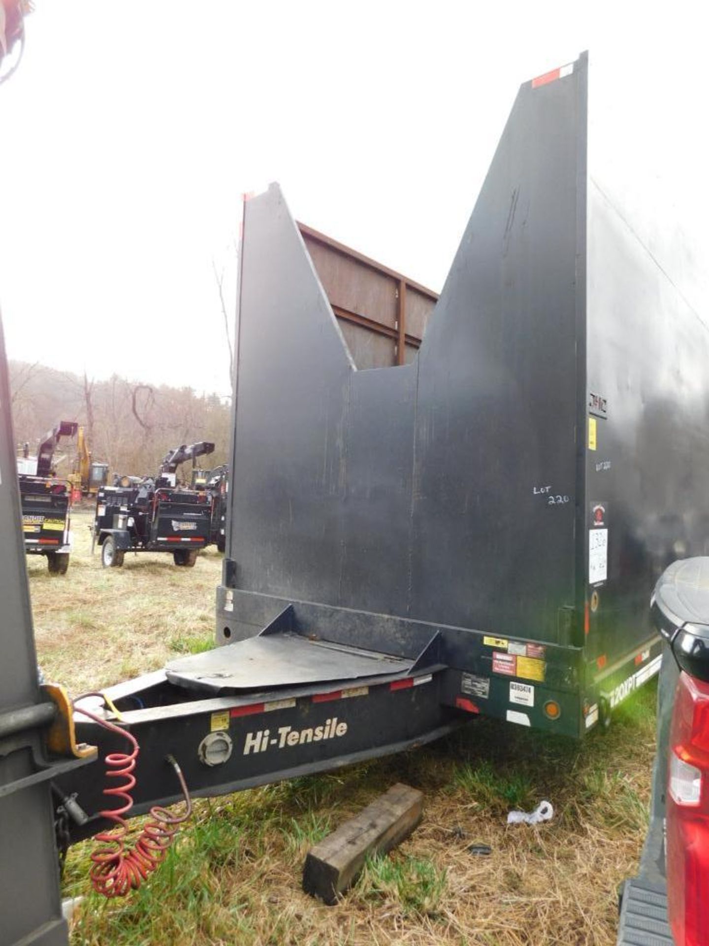 2004 Eager Beaver 28' Overall Trailer w/7' Beaver Tail Ramps, 102" Wide Trailer, Approximately 40 Ya - Image 6 of 12