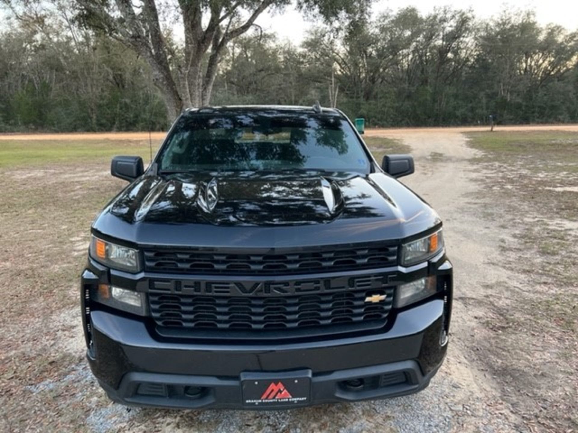 2020 Chevy Silverado 1500 4WD Crew Cab Pickup, VIN 1GCUYBEF1LZ151626, 92,000 Miles Indicated, P117 ( - Image 2 of 11