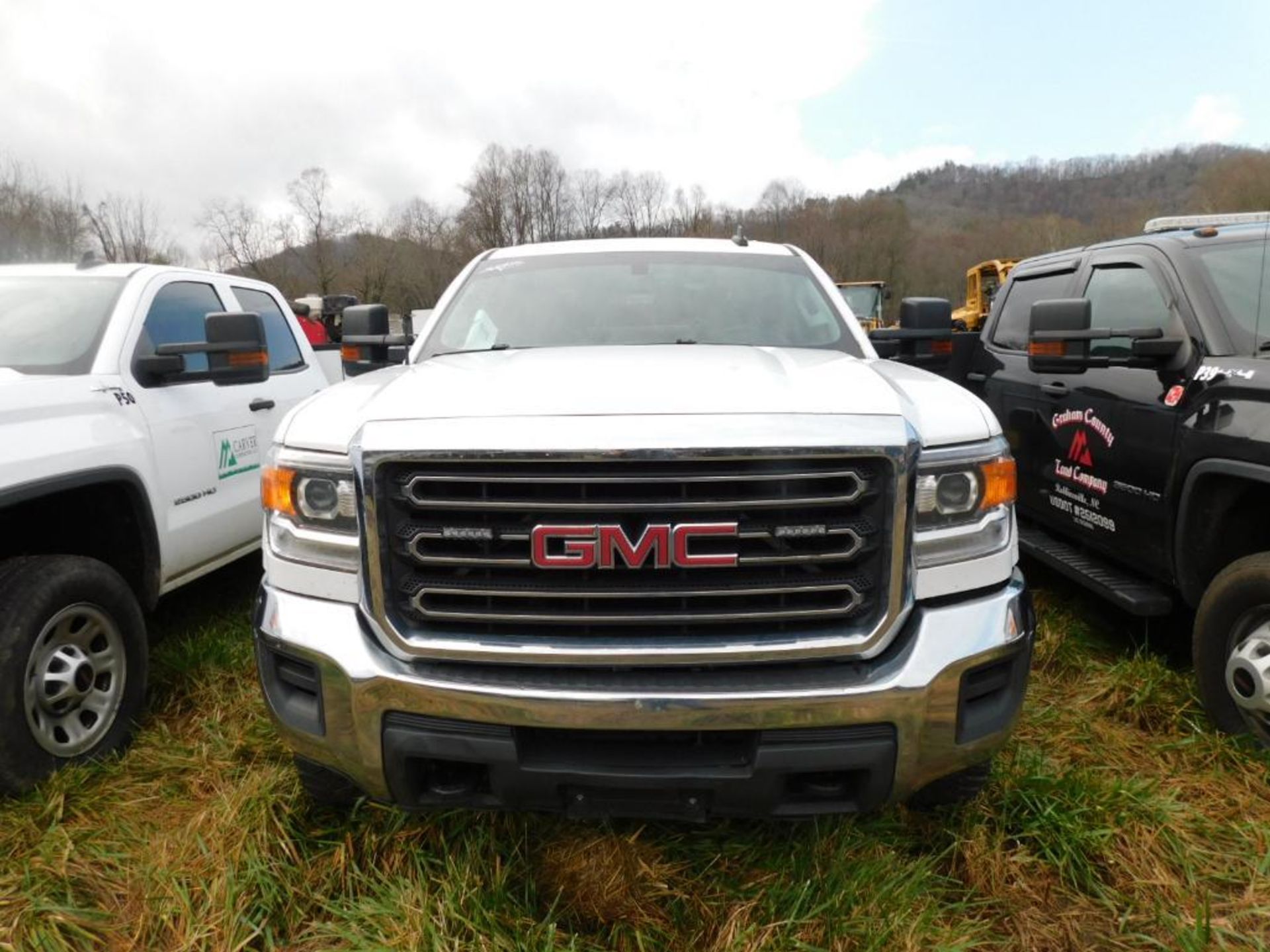 2018 GMC Sierra 2500 HD Crew Cab, 4-Wheel Drive Mechanics Truck, 6.0 Liter Vortec, V8, Gasoline Moto - Image 3 of 13