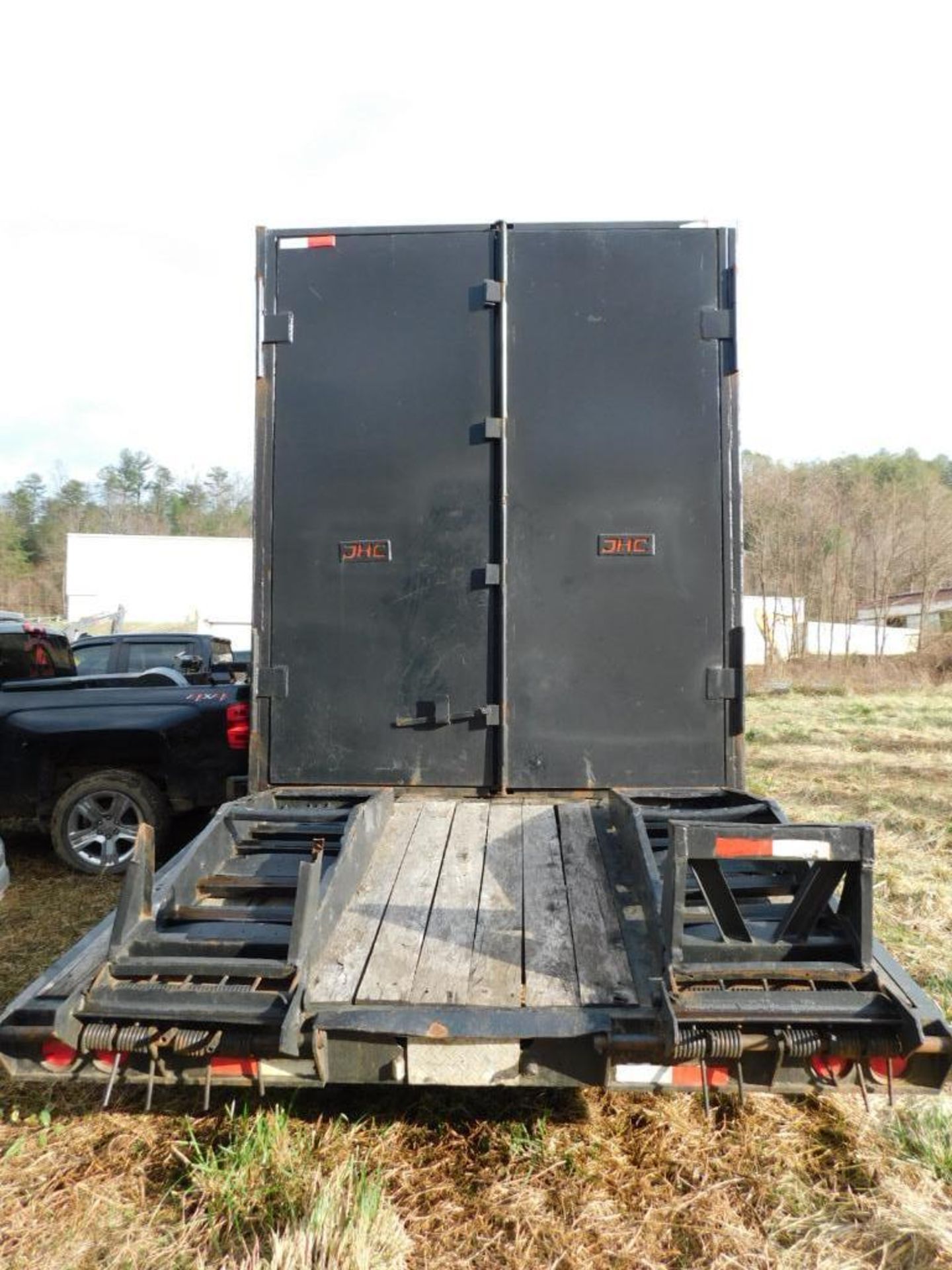 2004 Eager Beaver 28' Overall Trailer w/7' Beaver Tail Ramps, 102" Wide Trailer, Approximately 40 Ya - Image 3 of 12