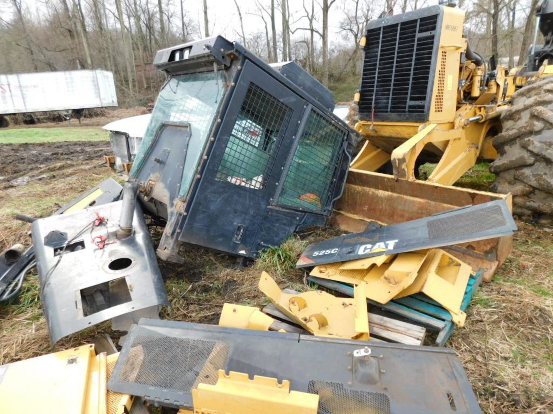 Caterpillar 525C Wheel Skidder (AS, IS) - Image 7 of 14