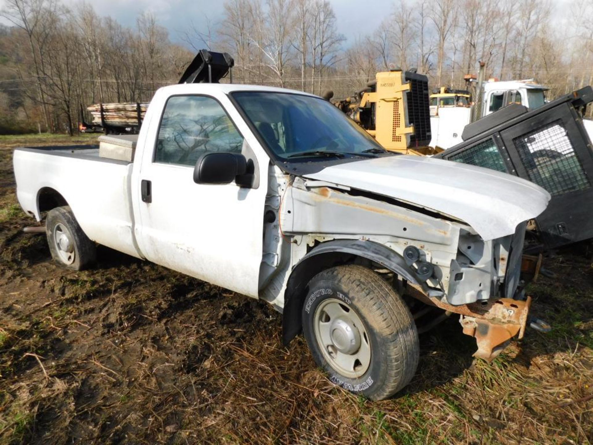 2005 Ford F250 Super-Duty, VIN 1FTNF20545EA68999, (AS, IS) - Image 2 of 6