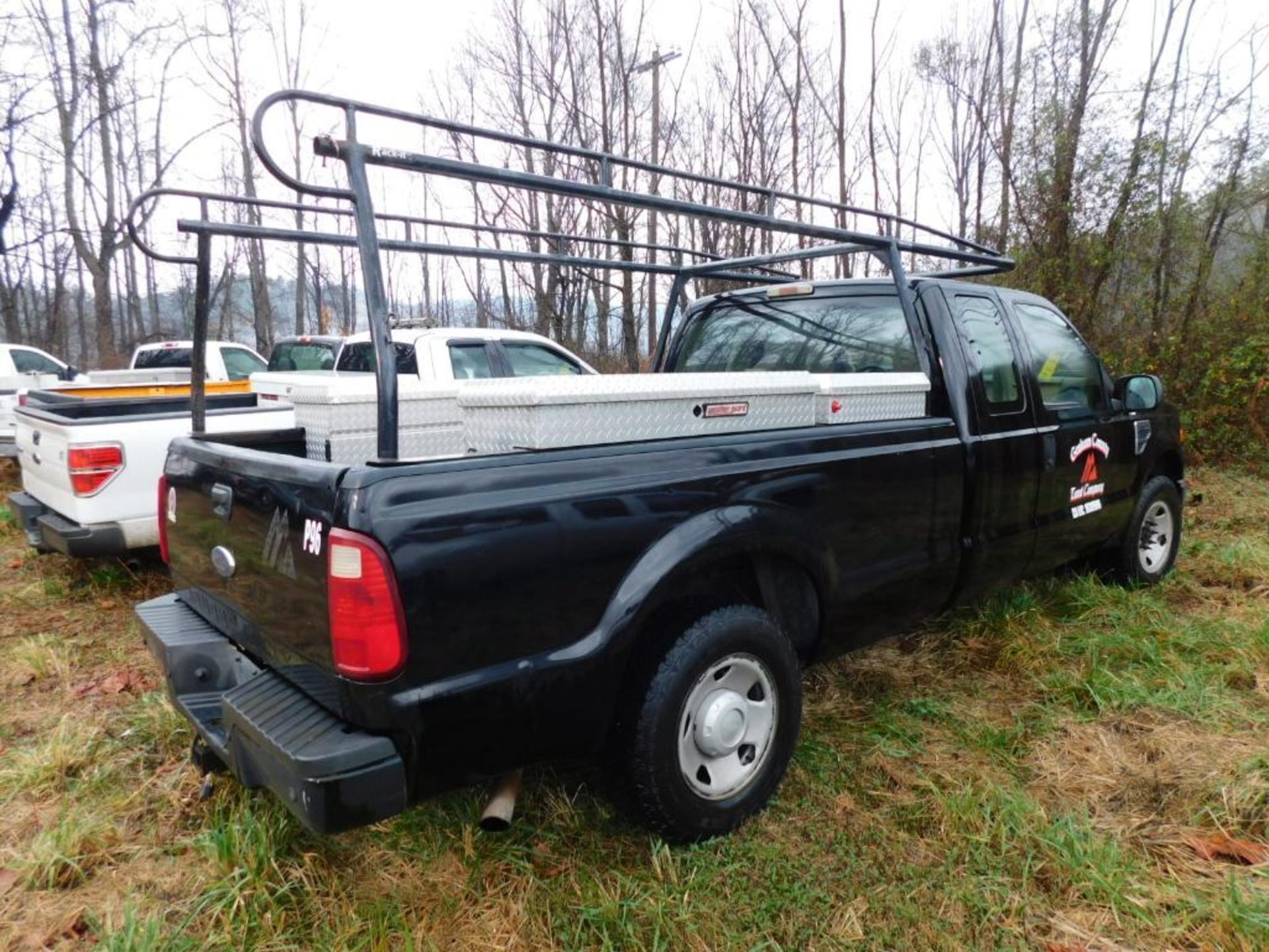 2008 Ford F250 XL Super-Duty Extended Cab, 2-Wheel Drive, 5.4 Liter, V8, Gasoline Motor, Auto, 8' Be - Image 5 of 7