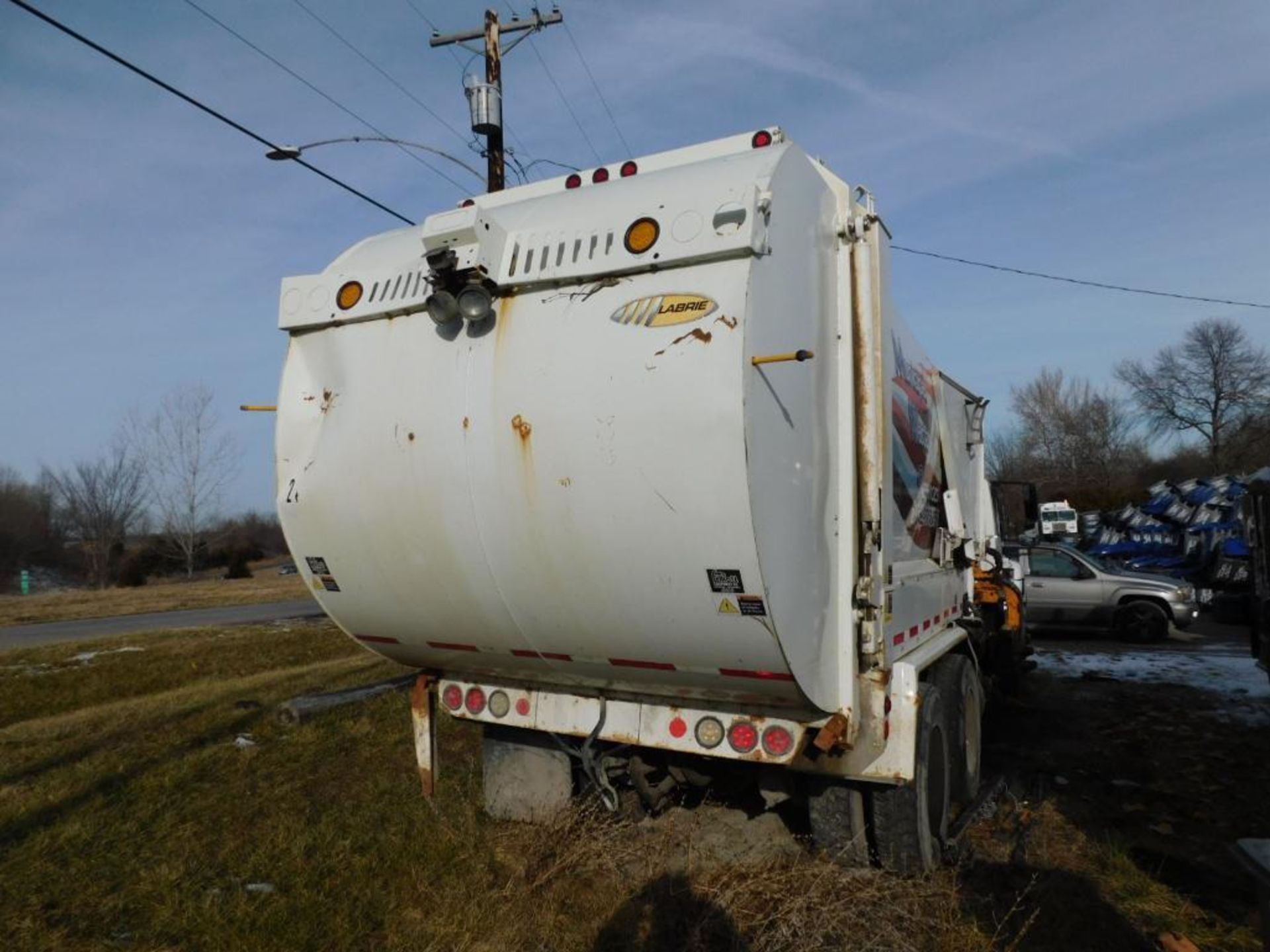 2011 International T.A. Automated Side Loader Garbage Truck Model Work Star 7400, VIN - Image 9 of 20