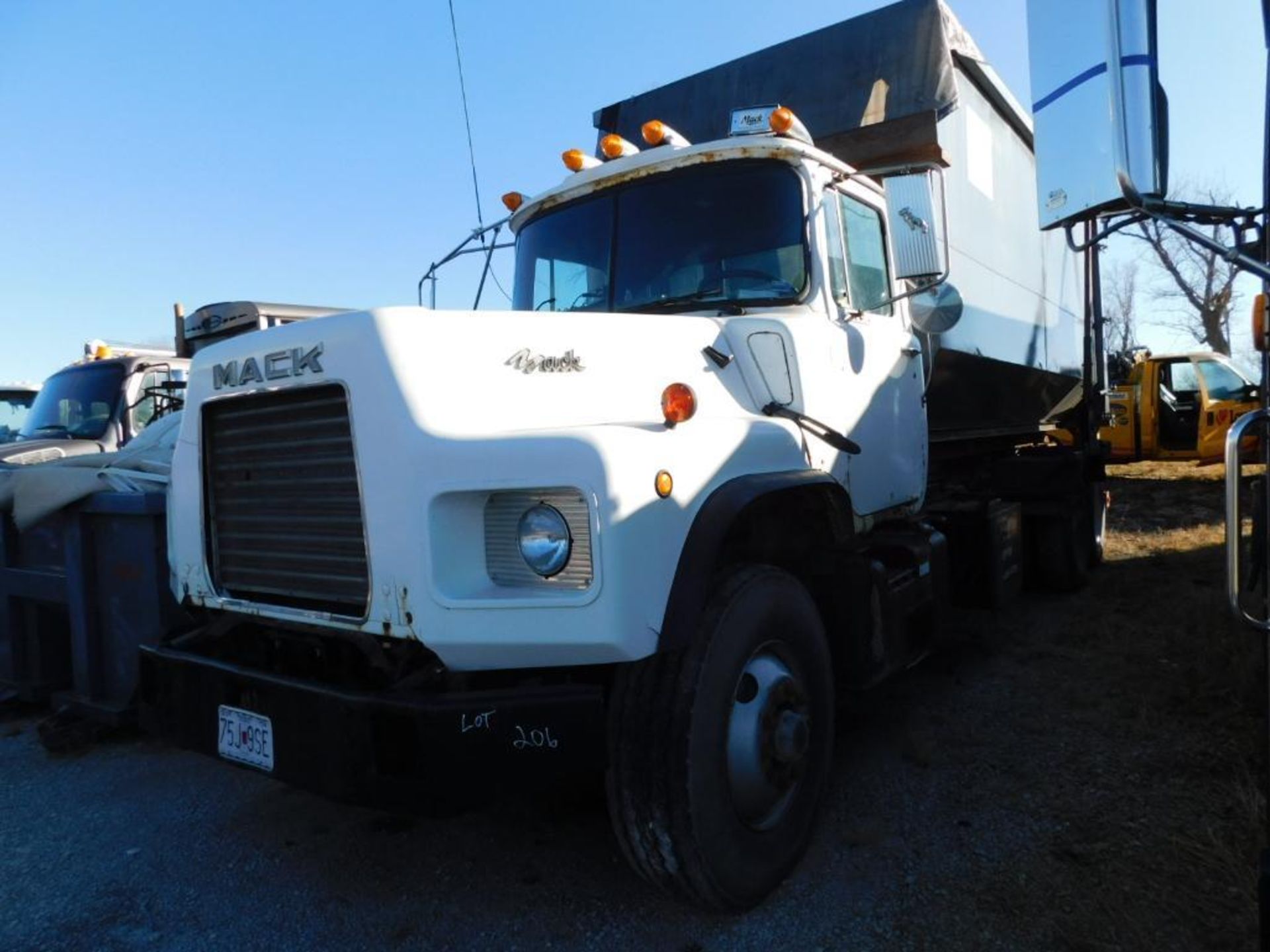 1995 Mack T. A. Roll Off Truck Model DM690S, VIN 1M2B209C65M015576, 1995 Galbreath 60,000 Lb.