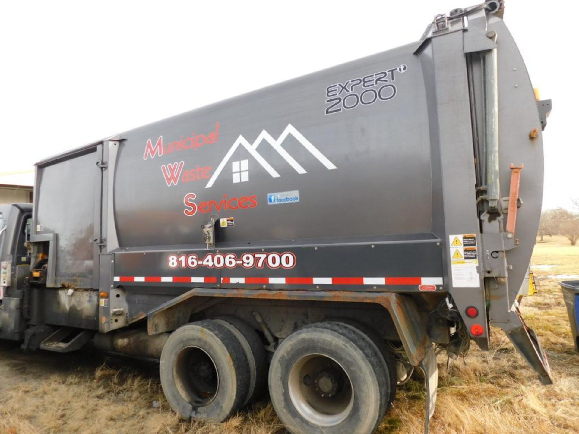 2009 Freightliner T.A. Automated Side Loader Garbage Truck Model Business Class M2, VIN - Image 10 of 26