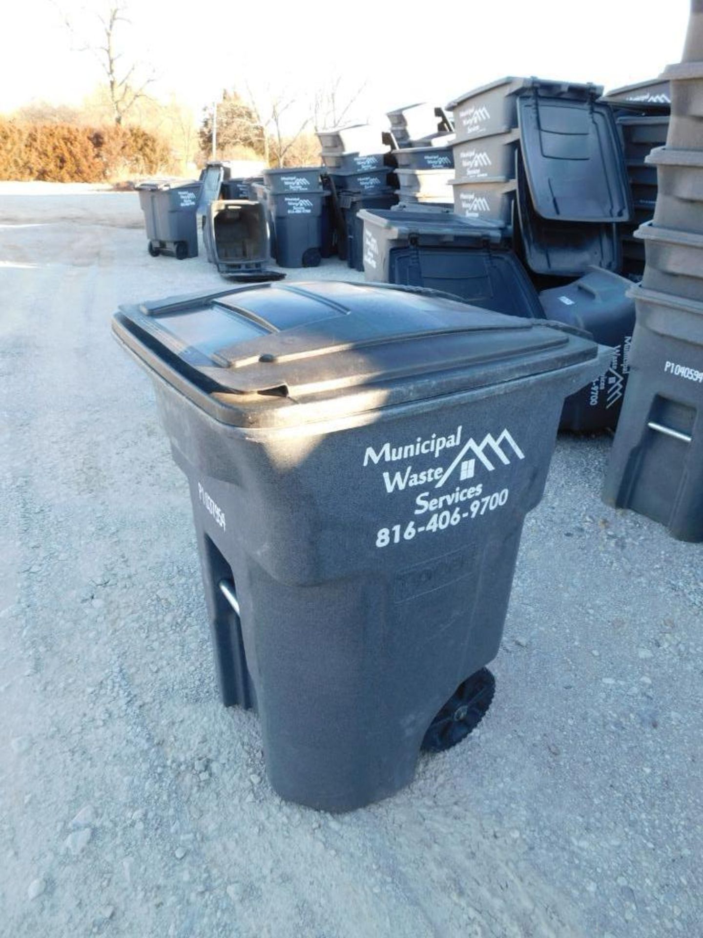 LOT: (100) Assorted Toter, Toter Recycling, Otto, SSI Schaeffer Portable Two Wheel Carts Garbage & R - Image 47 of 79