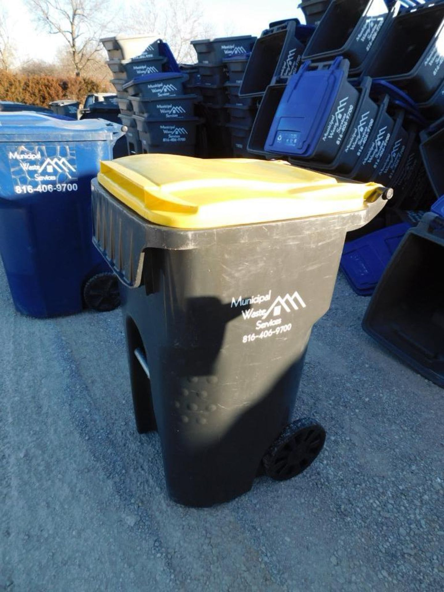 LOT: (100) Assorted Toter, Toter Recycling, Otto, SSI Schaeffer Portable Two Wheel Carts Garbage & R - Image 59 of 79