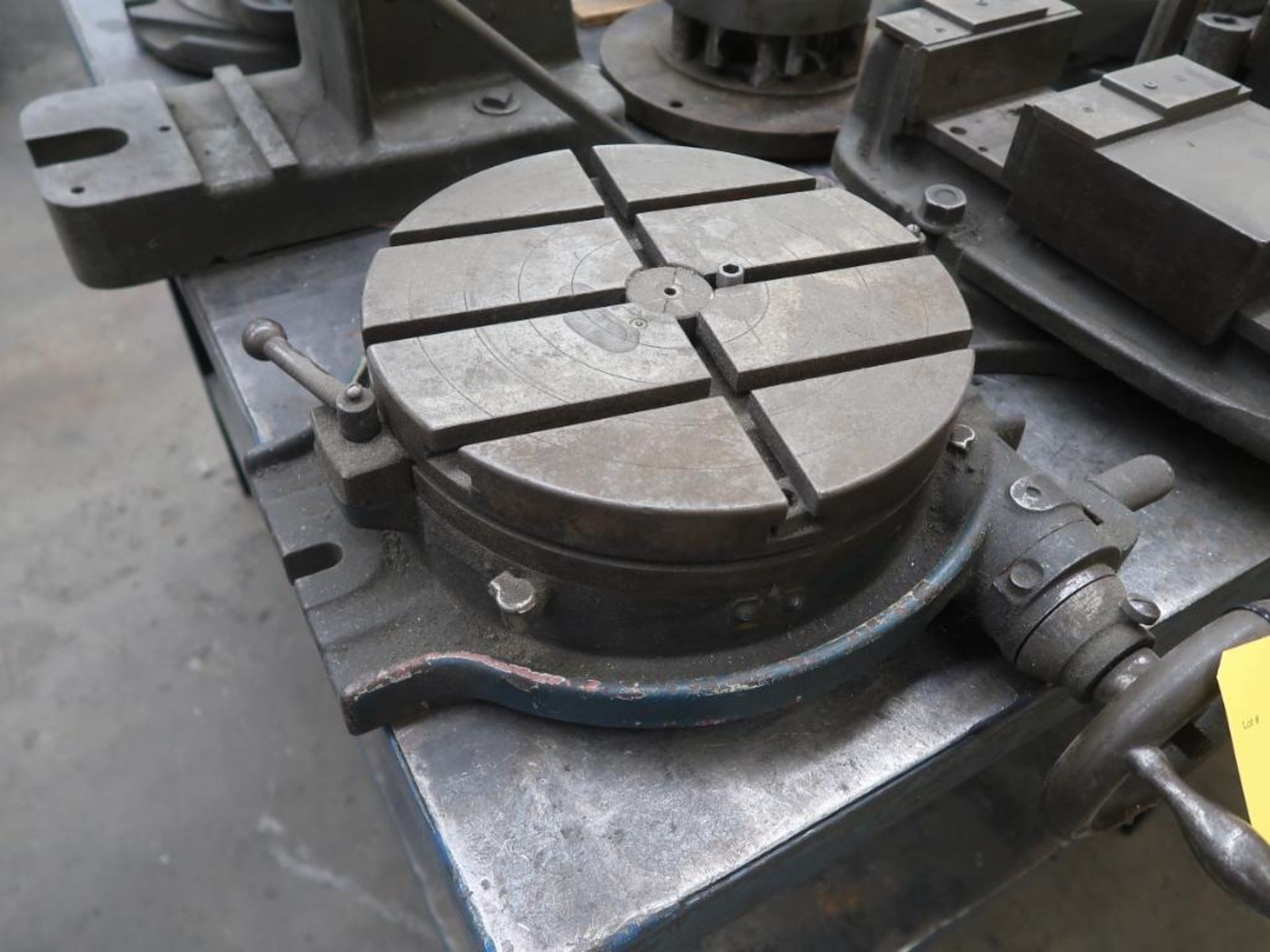 T-Base Turntable, 12" (LOCATION: 39 PEARCE INDUSTRIAL RD., SHELBYVILLE, KY 40065)