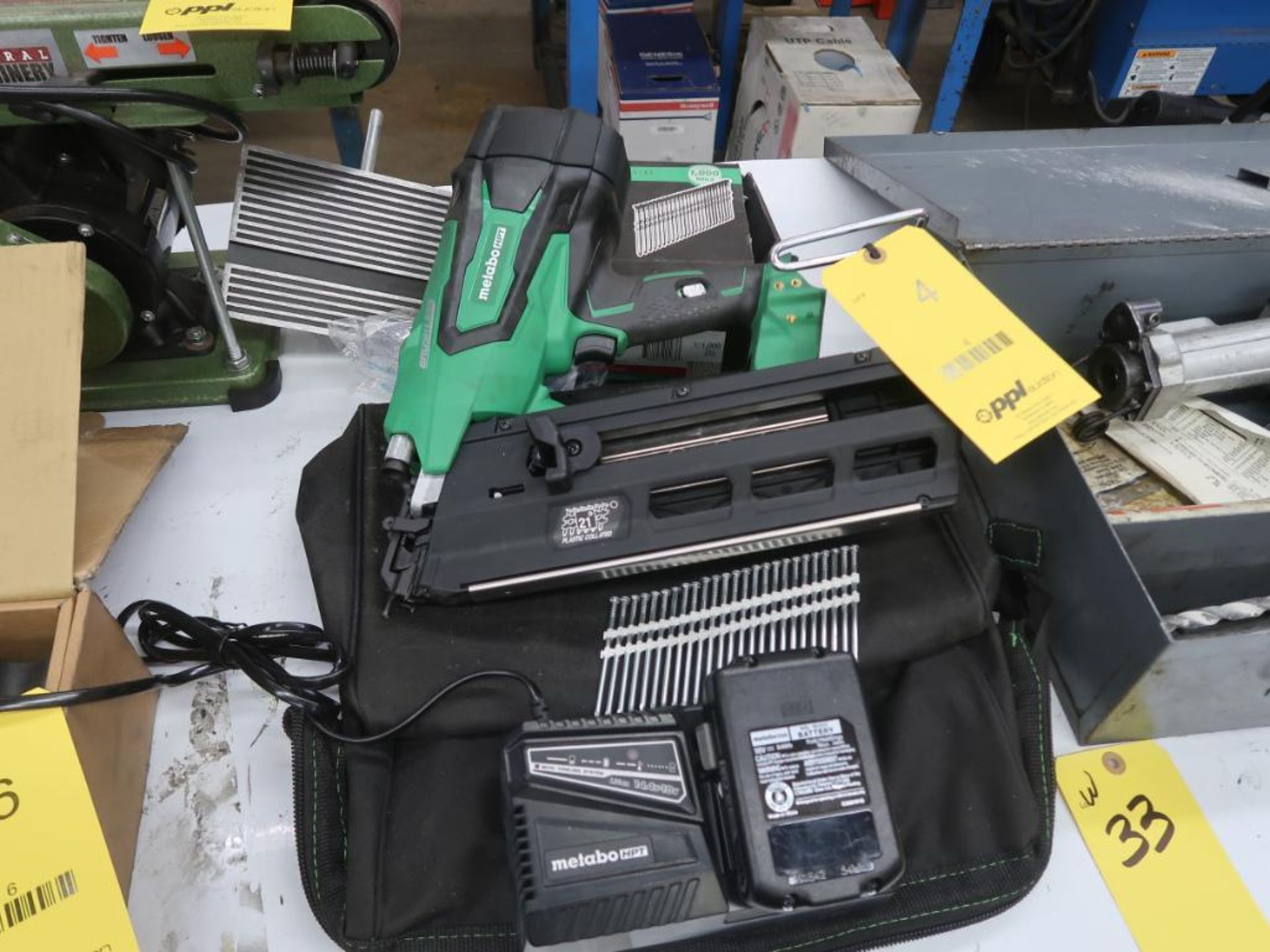 Metabo NR 1890 DR Battery Operated Strip Nailer (LOCATION: 39 PEARCE INDUSTRIAL RD., SHELBYVILLE, KY