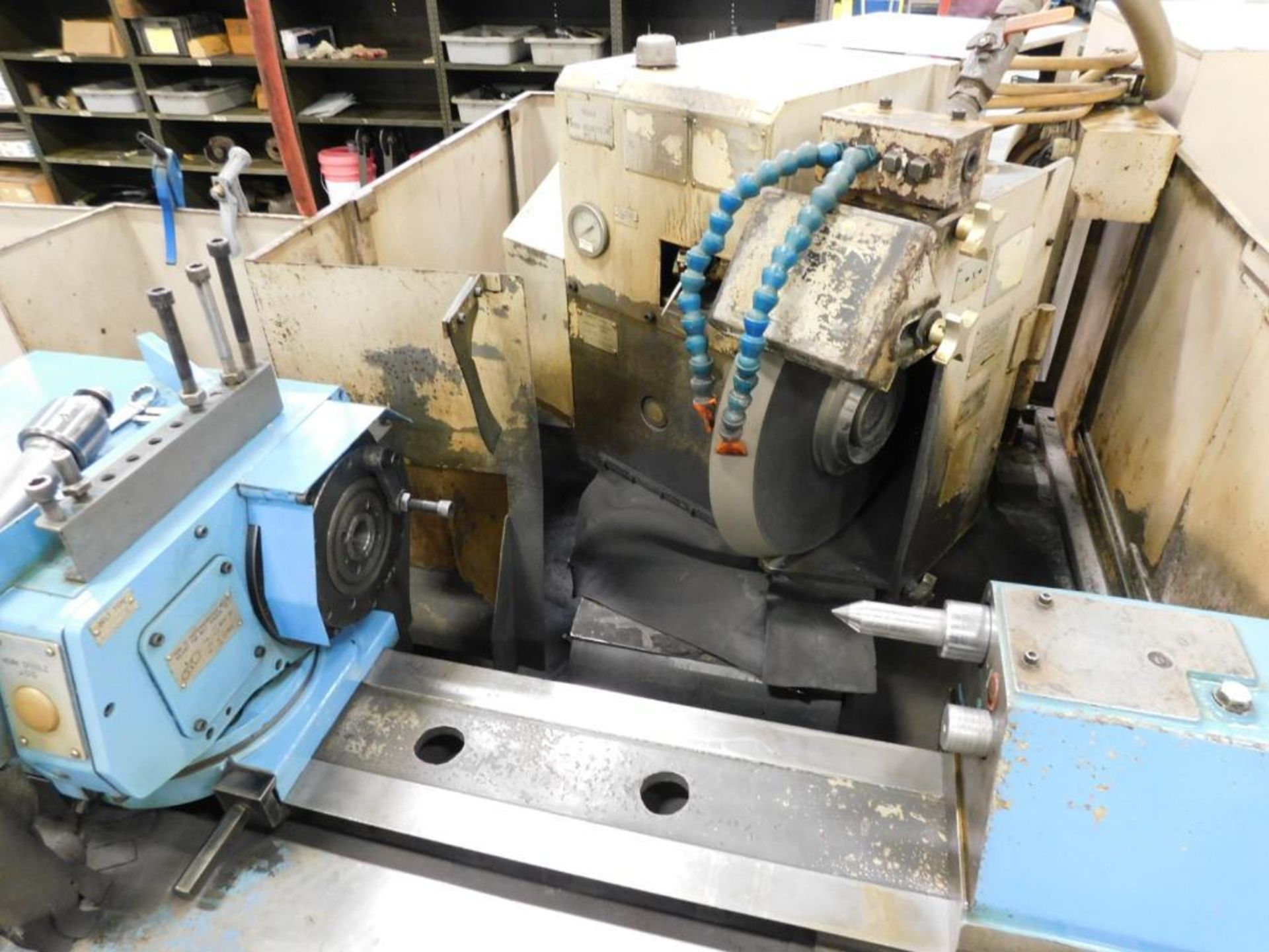 1998 Toyoda GL 4A-100E CNC Universal Cylindrical Grinder, Toyoda GC 32 Control, 12.6" Swing, 16" x 3 - Image 3 of 10