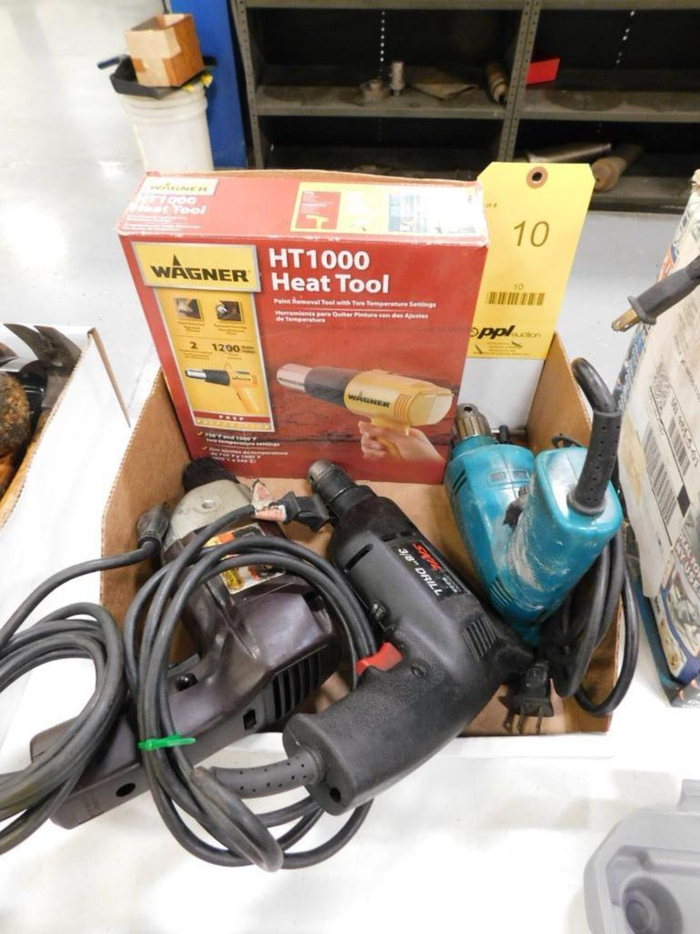 LOT: (3) Electric Drills, Wagner HT1000 Heat Gun