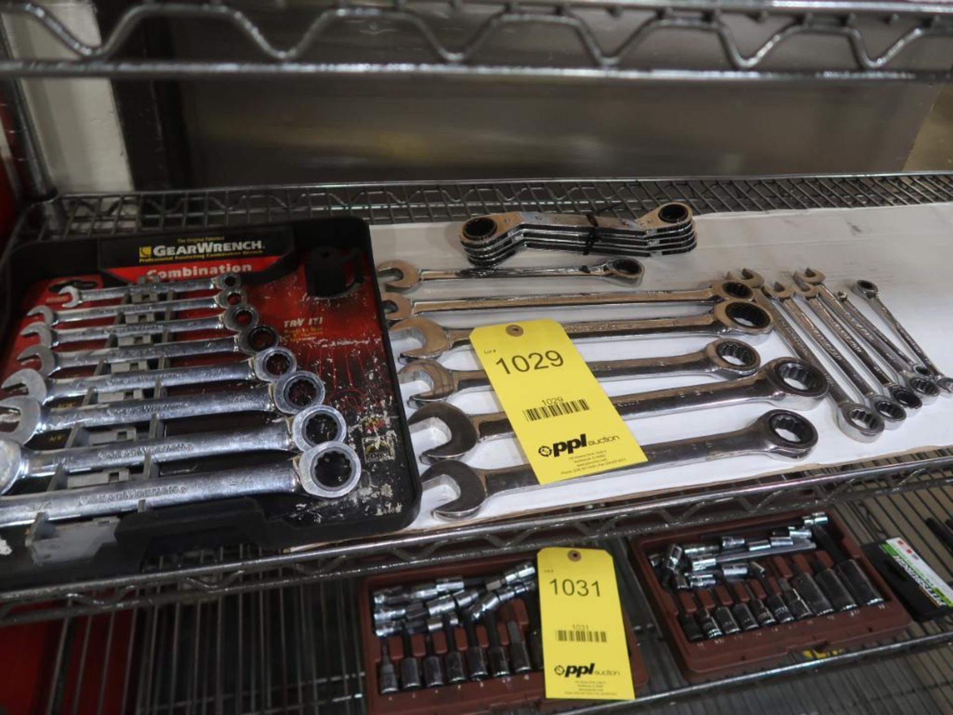 Gear Wrench Combination Standard Wrenches (LOCATION: 4600 BELOIT DR., SACRAMENTO, CA 95838)