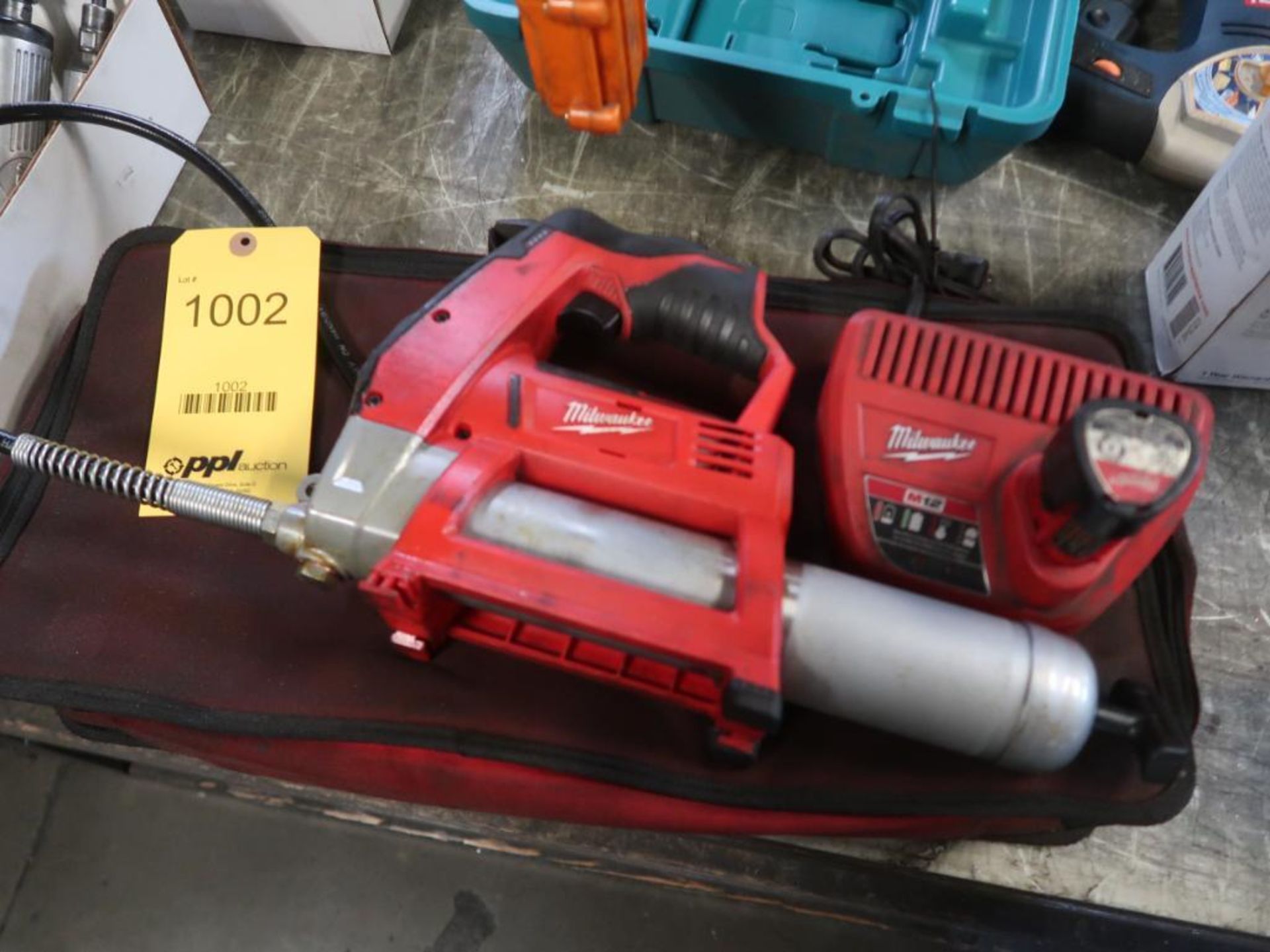 LOT: Milwaukee Grease Guns 12V, Charger, (1) Battery (LOCATION: 4600 BELOIT DR., SACRAMENTO, CA