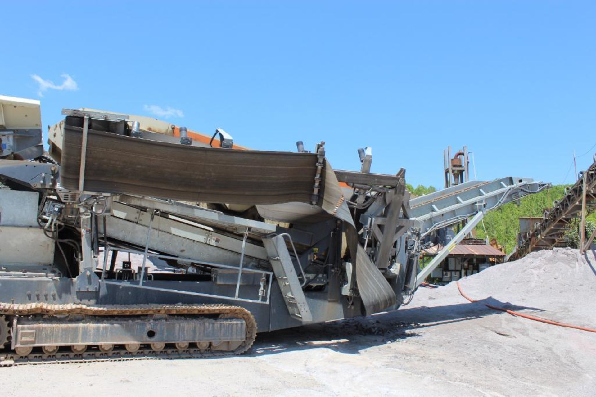 2018 Metso Mineral Lokotrack ST 2.8 Mobile Scalping Screen, Track Remote Control Movement, S/N 79728 - Image 3 of 8