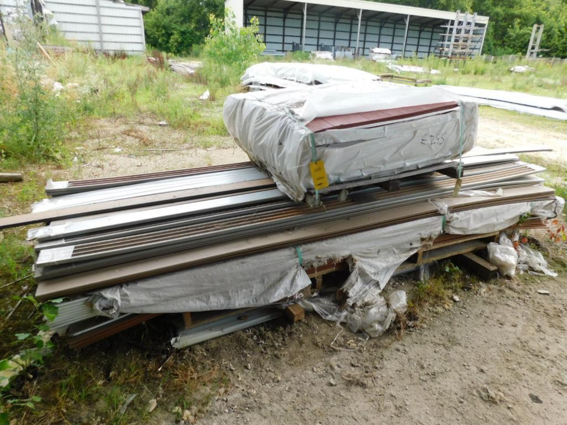 LOT: Assorted Decking, Lap Siding, Shake Panels