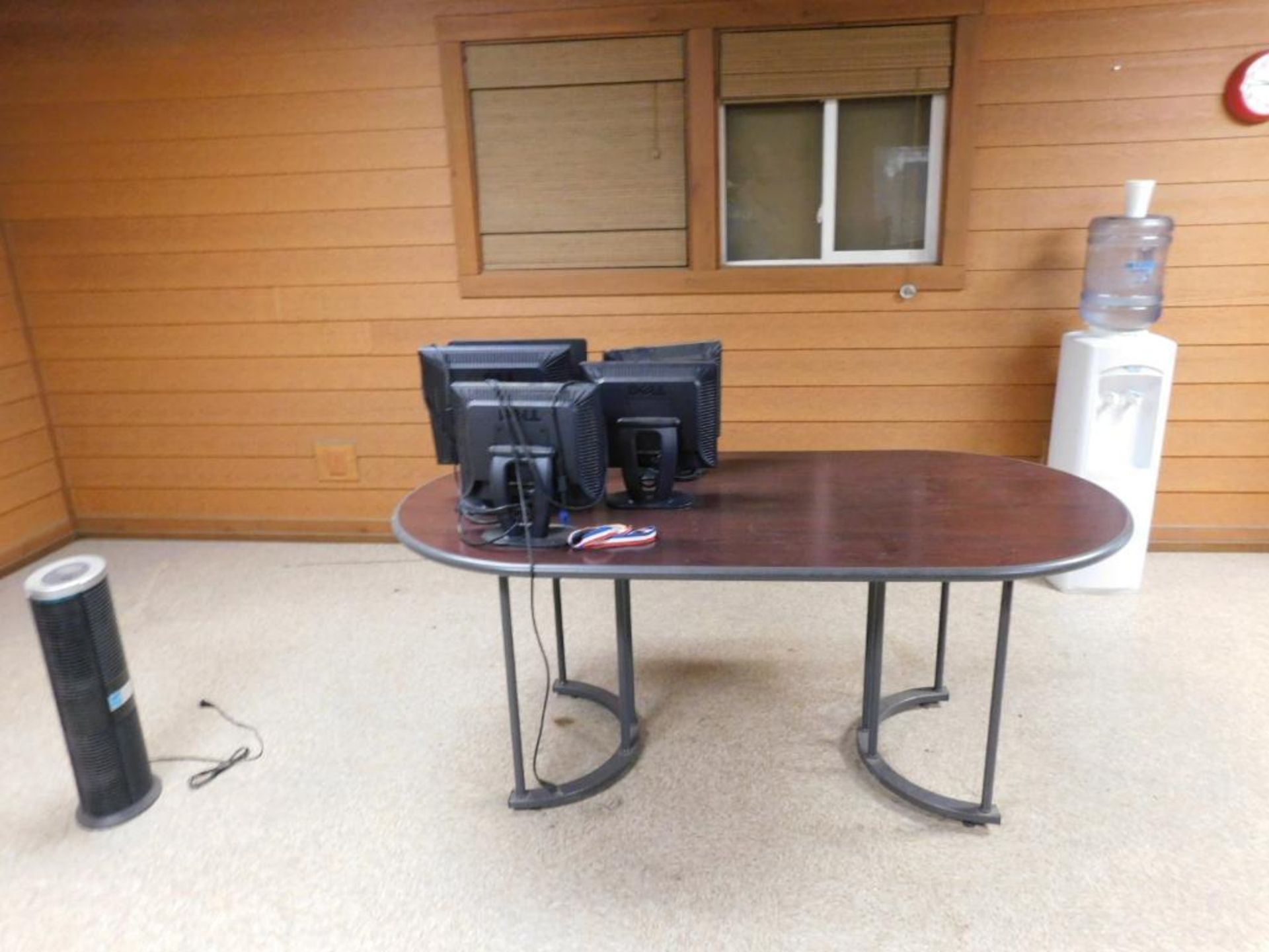 LOT: Contents of Offices: Desks, Chairs, File Cabinets, Monitors (NO TOWERS OR PRINTERS) - Image 10 of 11