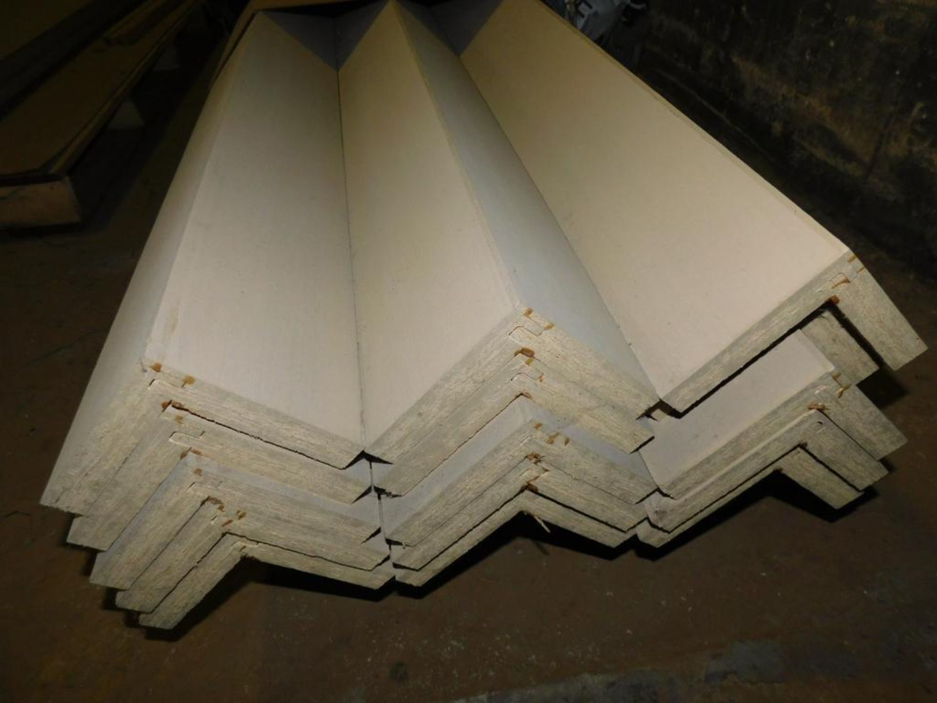 LOT: (23) Engineered Lumber Corner Boards, 1" x 5-1/2" x 16', Smooth Finish - Image 2 of 5