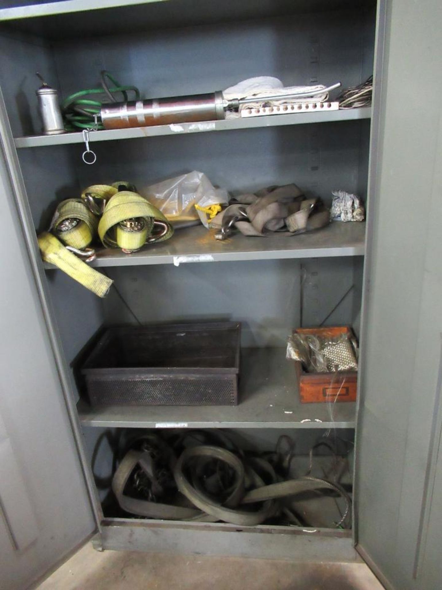 LOT: Cabinet w/Lifting & Tie Down Straps, (6) Lockers, (2) File Cabinets