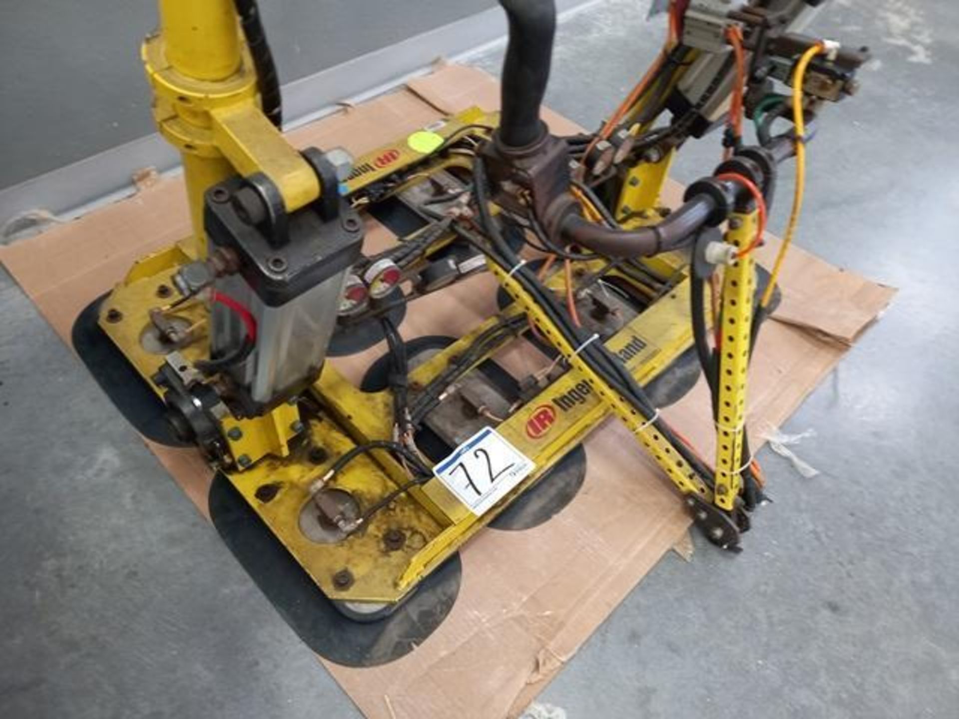 Ingersoll Rand Vacuum Lifter with (6) Suctioners (Tag: Huf15774) Location: Cienega De Flores, - Image 6 of 8