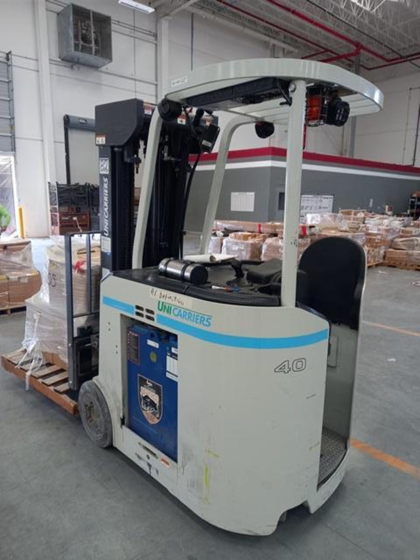 Unicarriers 1S1L20NV Stand Up Electric Forklift, Side Shift, 2950 lbs. Capacity, 258 in. Reach, S/ - Image 2 of 12