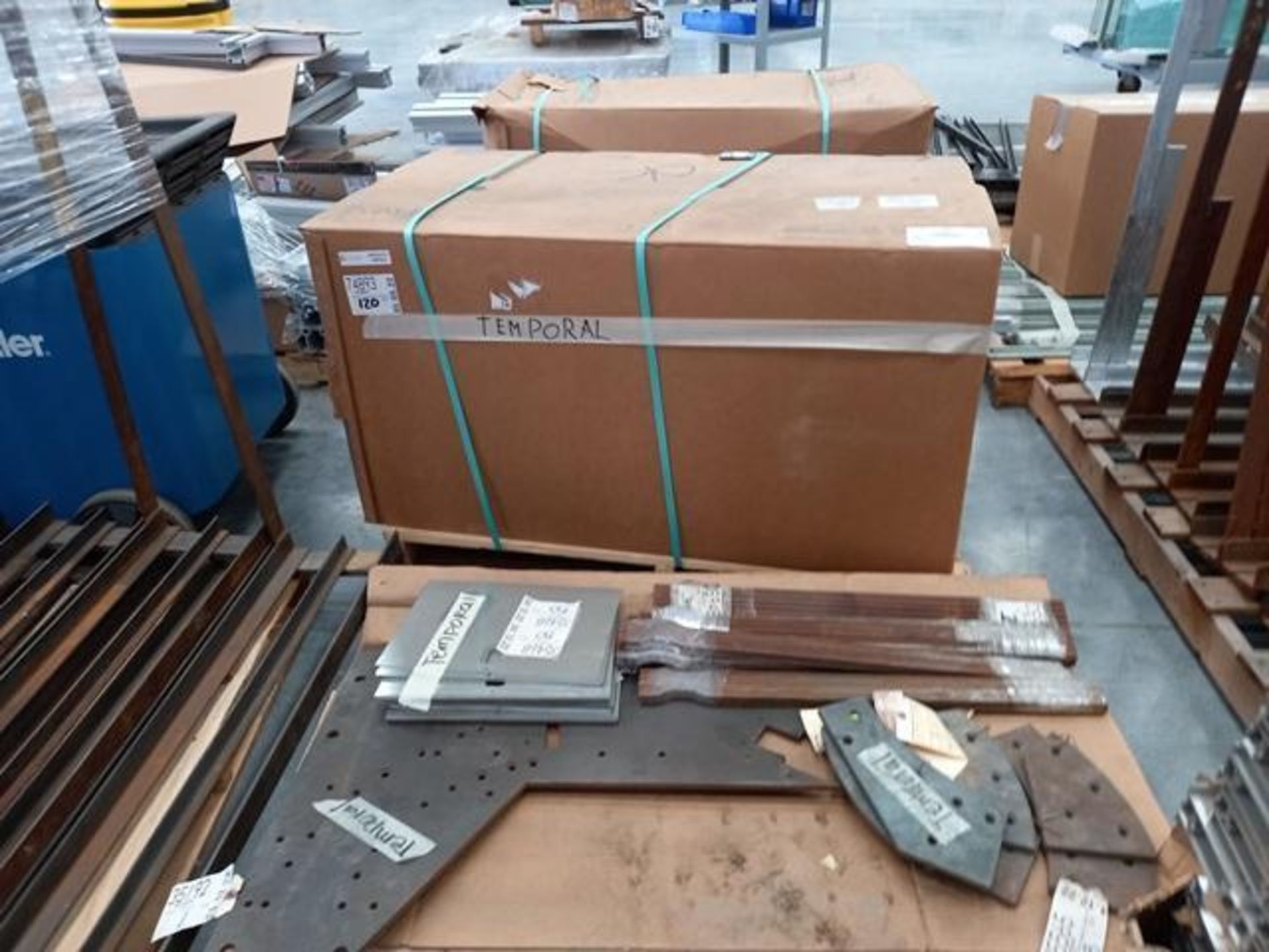 LOT: (100 approx.) Pallets of Assorted Materials Which Include, Metal Parts for Screens, Aluminum - Image 31 of 148