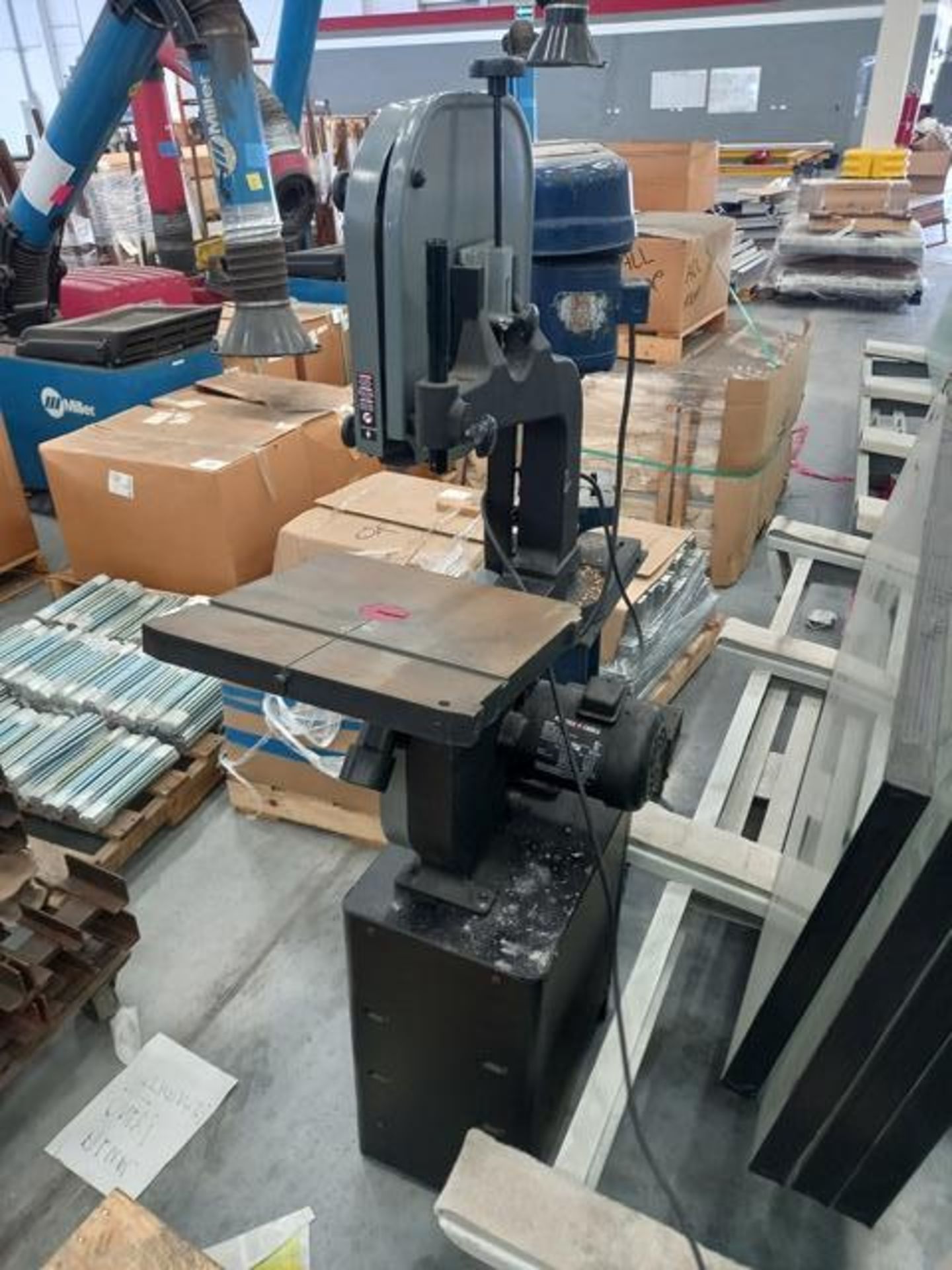 Porter Cable Vertical Band Saw (Tag: Huf15780) (Location: Cienega De Flores, Nuevo Leon)(REMOVAL