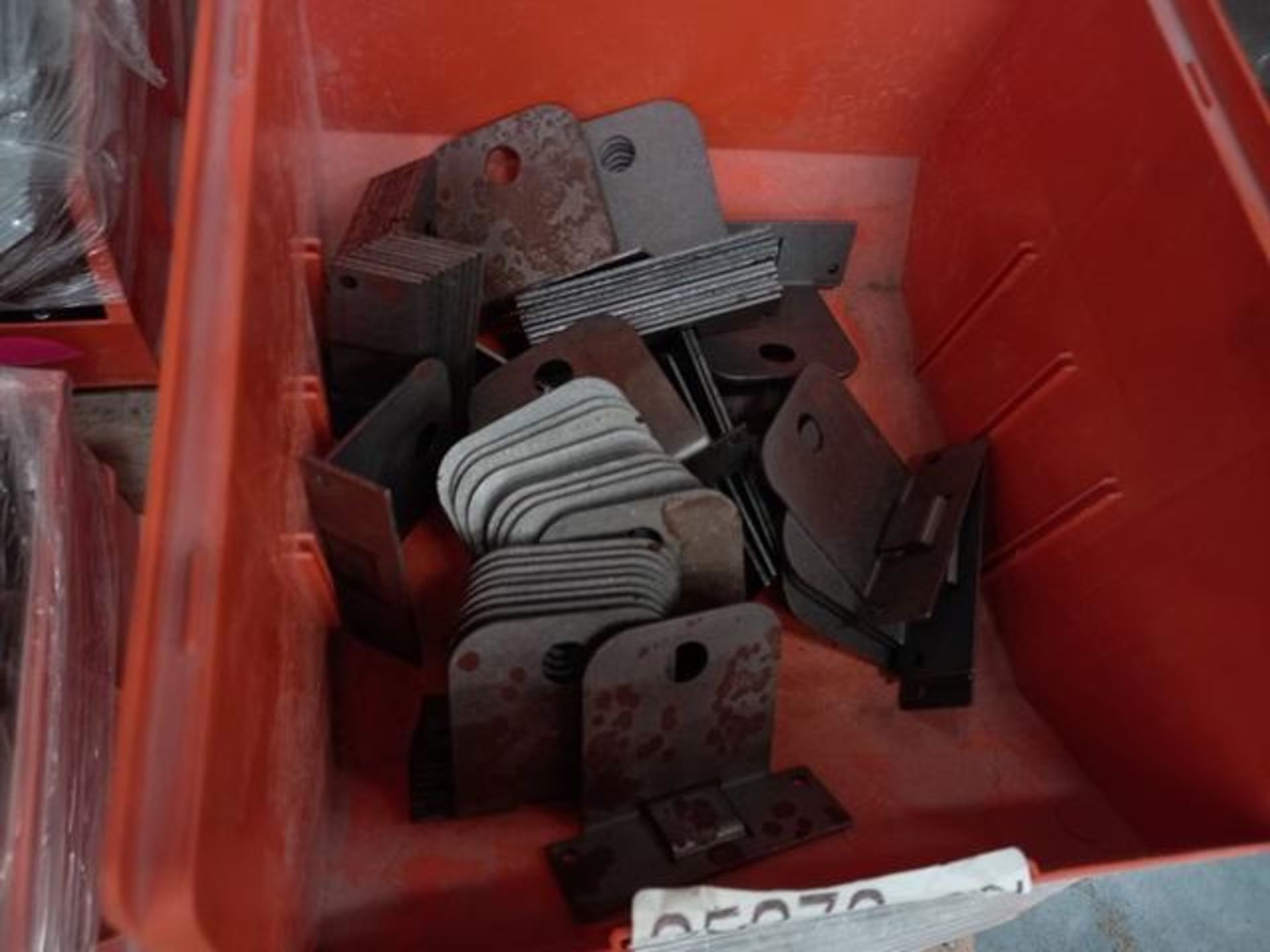 LOT: Miscellaneous Materials And Fittings: (2400) Pieces Of Banding Spacer Bracket, (157) Pieces - Image 6 of 31