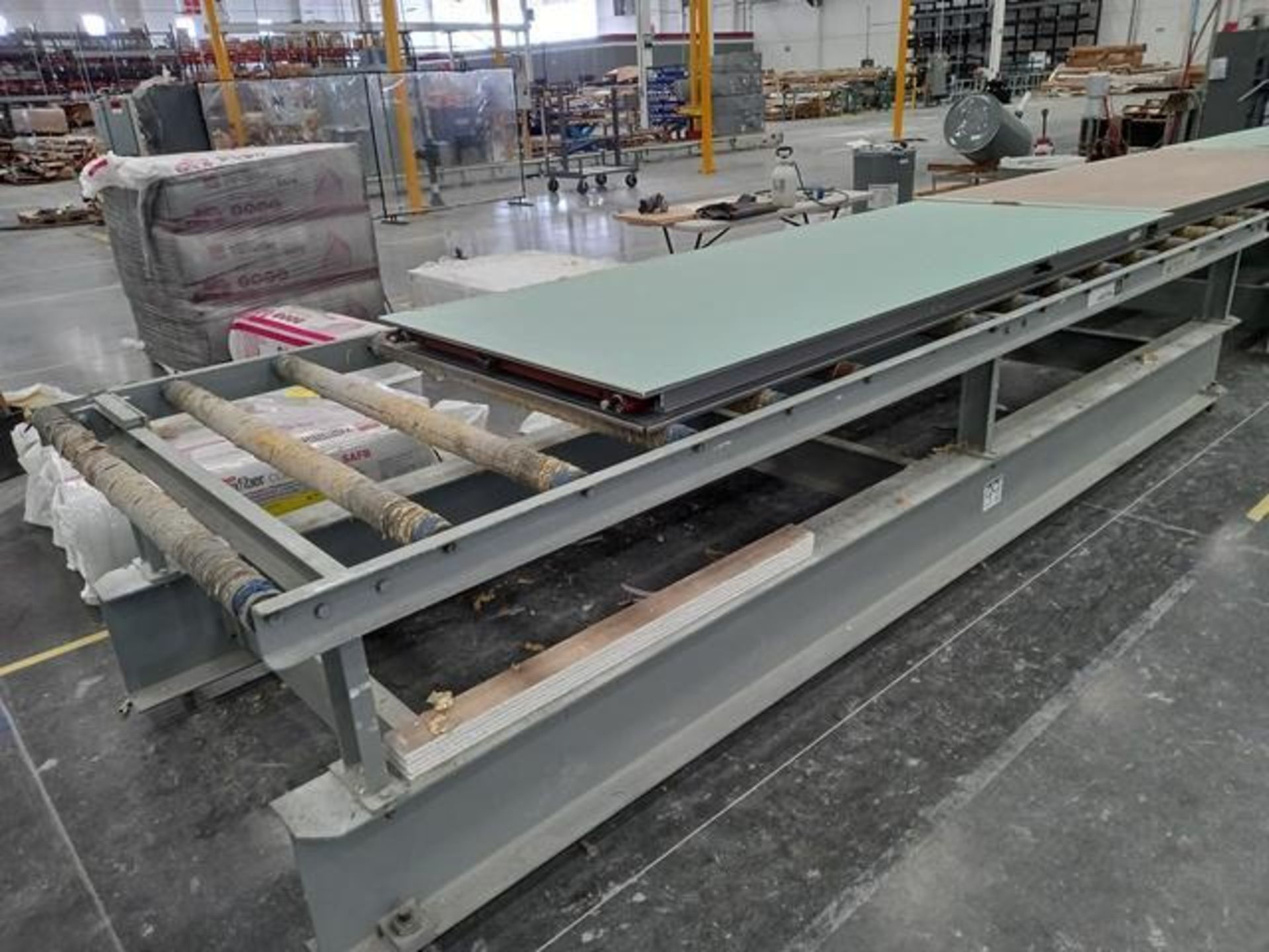 LOT: (1) Roll Conveyor Section of 4 X 1.48 M, (1) Roll Conveyor Section of 7.03 X 1.48 M (Tag: - Image 6 of 8