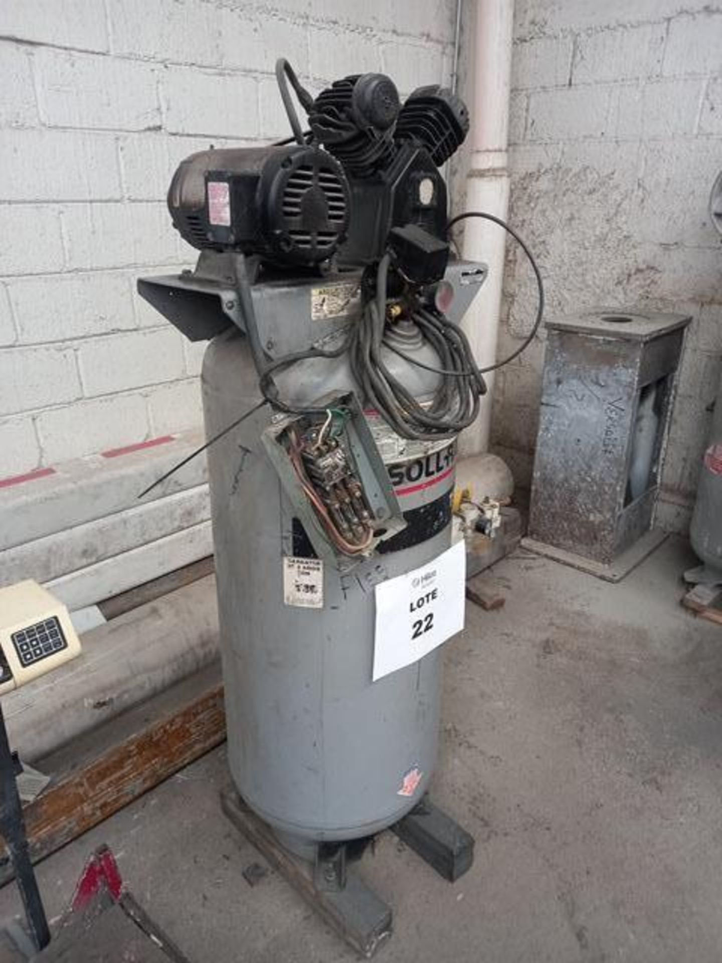 Ingersoll Rand T30 Air Compressor, Year: 1999, S/N: BD833353: 60-Gallon Tank Capacity 200 psig ( - Image 3 of 10