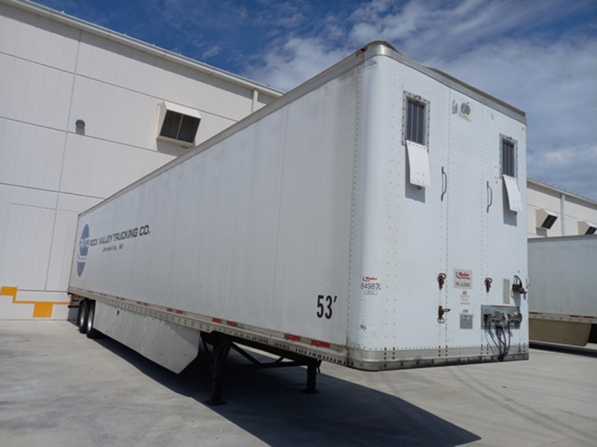 Wabash National 1JJV532W35L866301 Trailer, Year: 2004: Includes Indoor Bridge Type Crane, Wayne - Image 3 of 12