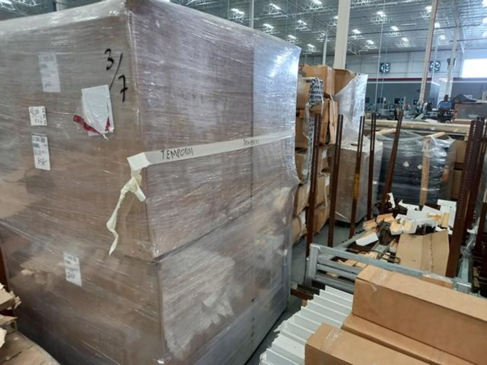 LOT: (100 approx.) Pallets of Assorted Materials Which Include, Metal Parts for Screens, Aluminum - Image 137 of 148