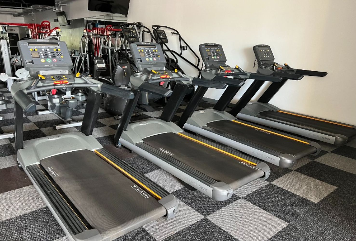 Health Club Fitness Equipment