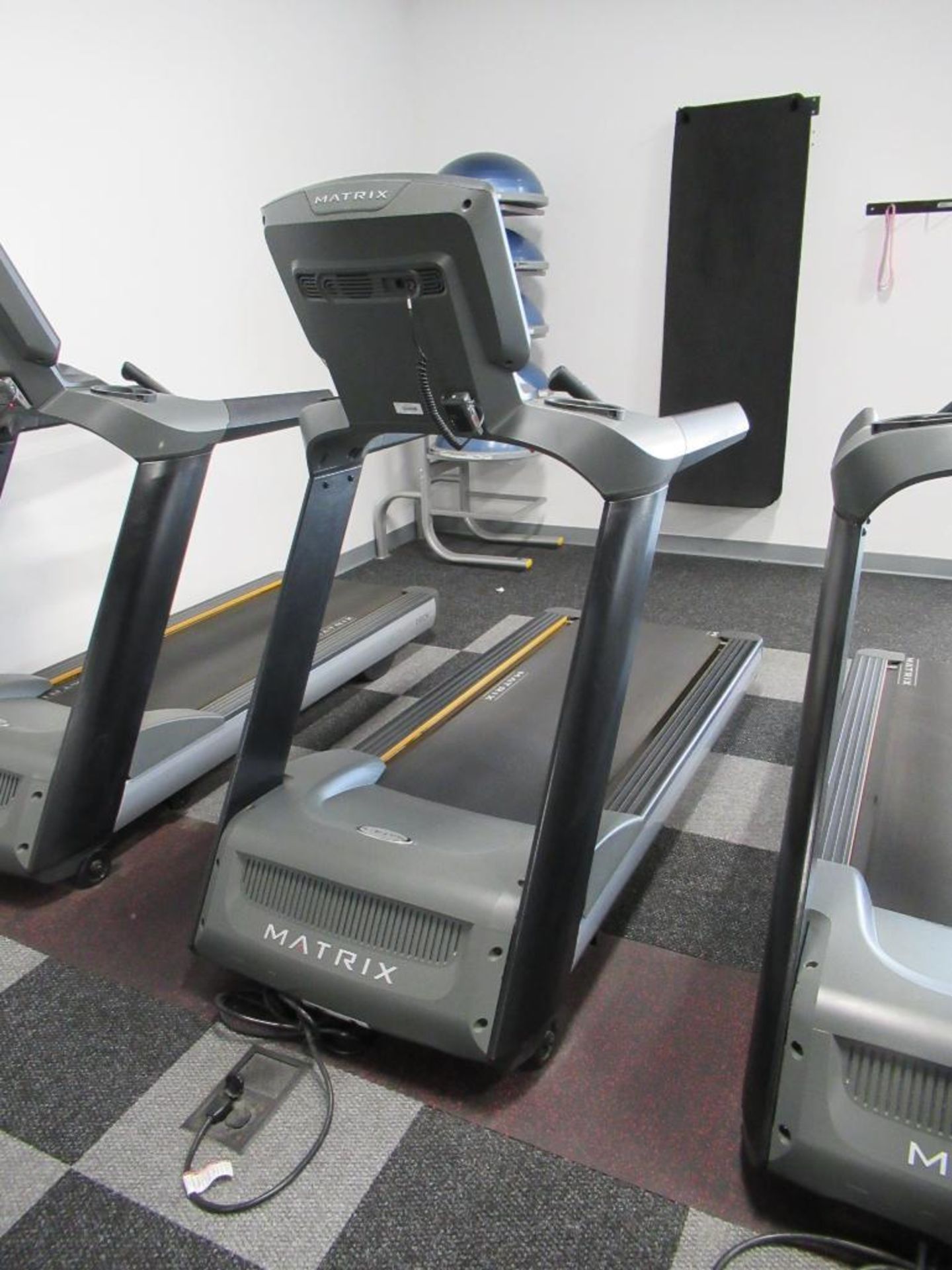 Matrix Ultimate Deck Treadmill, Model T-5XWF-08-C - Image 2 of 4