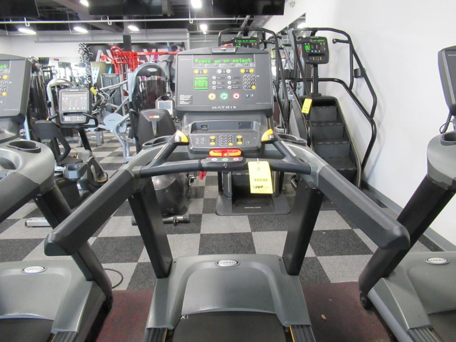 Matrix Ultimate Deck Treadmill, Model T-5XWF-08-C - Image 3 of 4