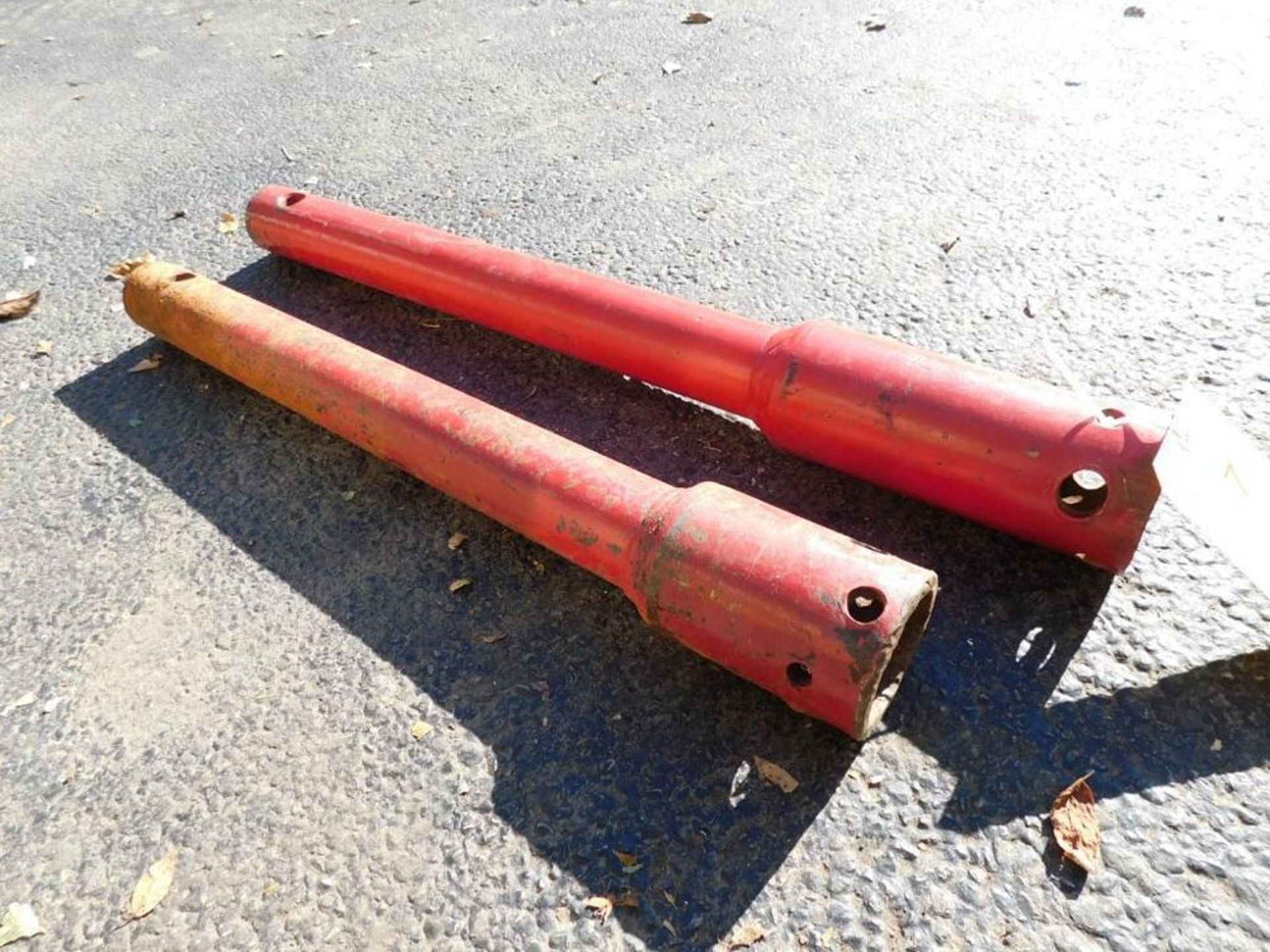 LOT: (2) Auger Extensions, Shaft 24' x 2- 9/16" (red) (LOCATION: 318 N. Milwaukee Ave., Wheeling, IL - Image 2 of 2