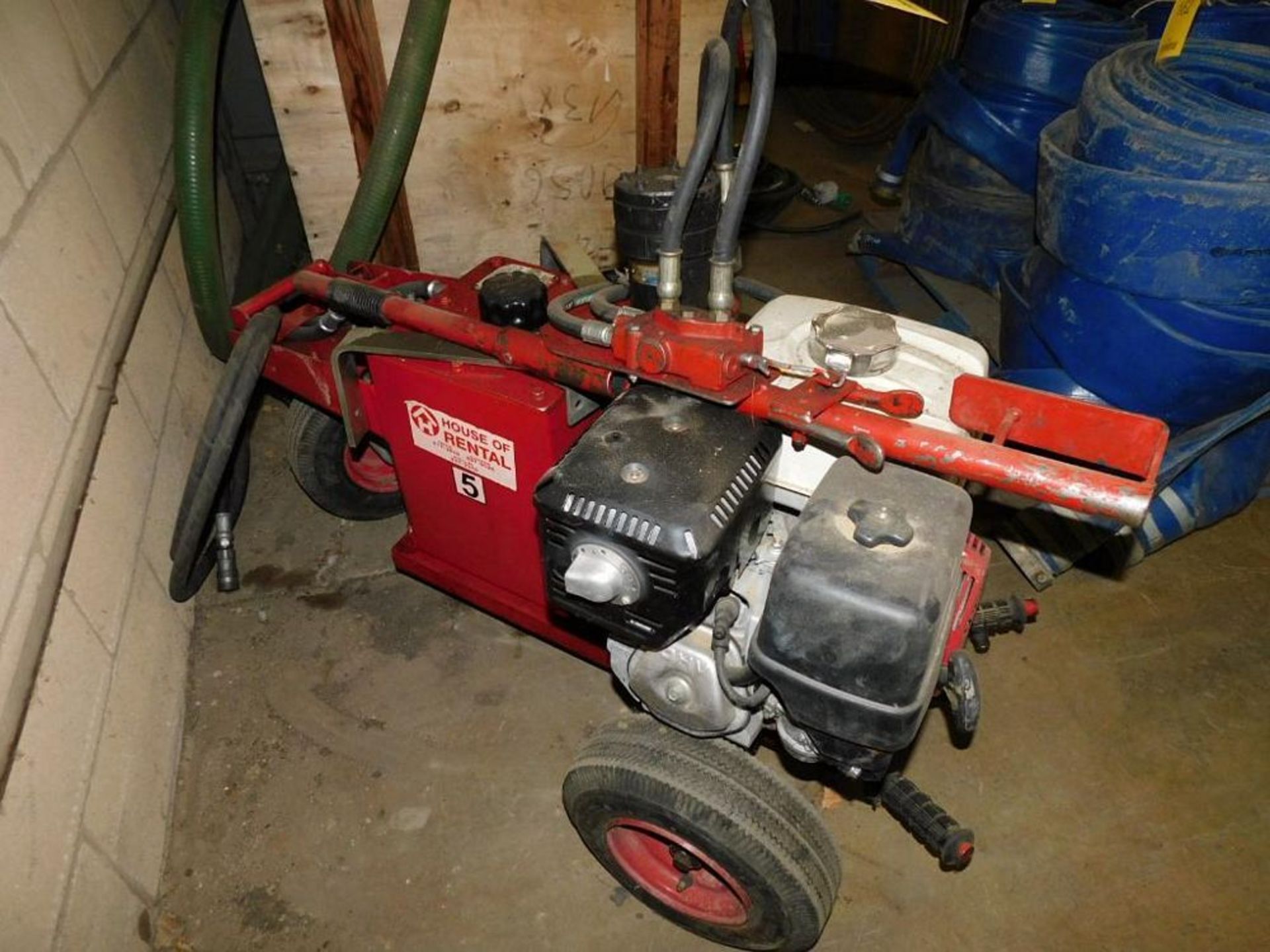 Little Beaver 11 HP Hydrostatic Gas Post Hole Digger w/Honda GX340 Motor and Torque Bar (#5) ( - Image 4 of 5